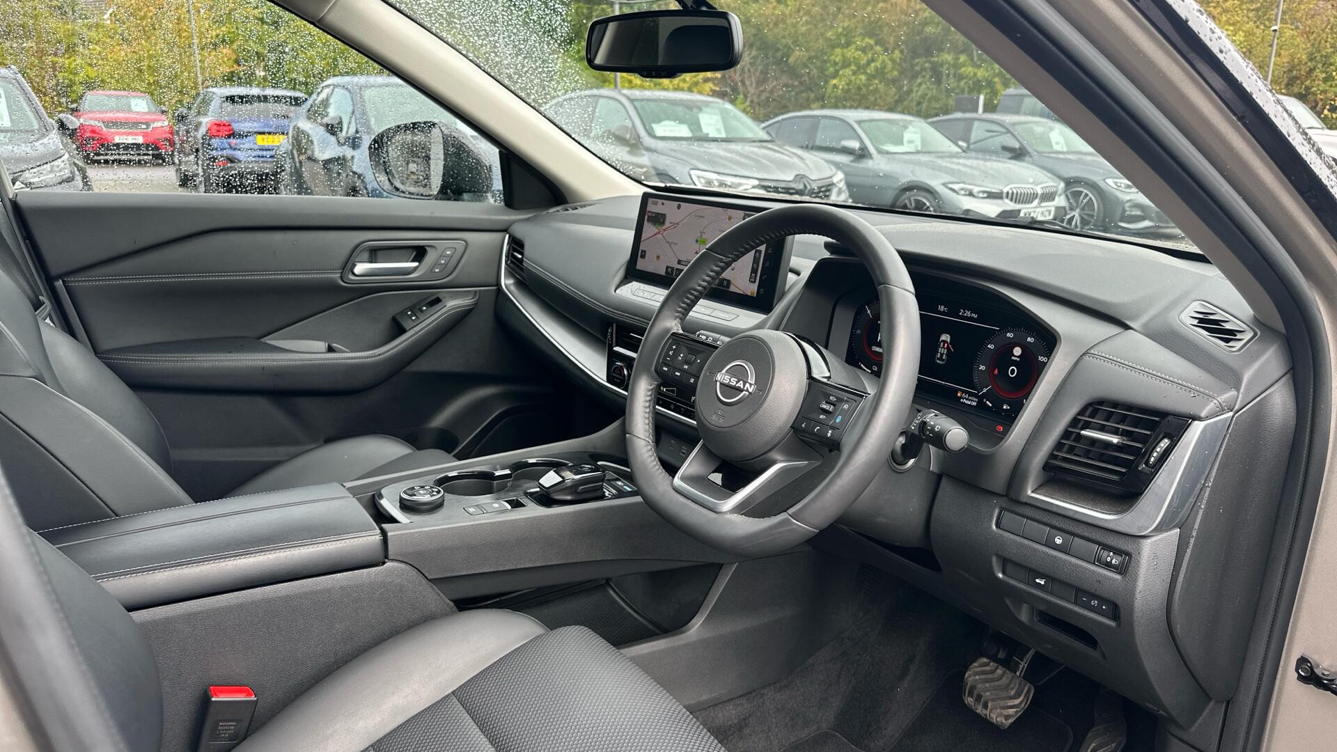 Nissan X-Trail view 23