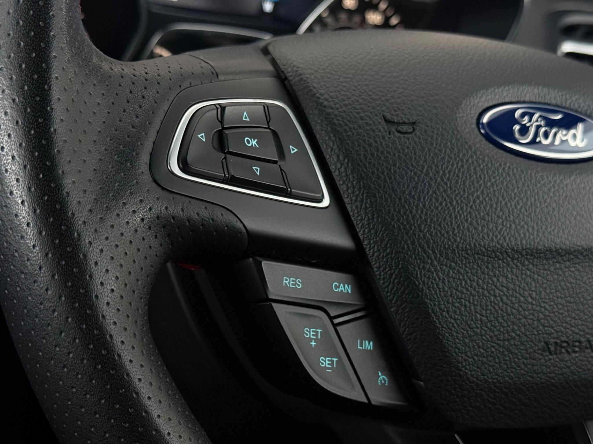 Ford Kuga view 14