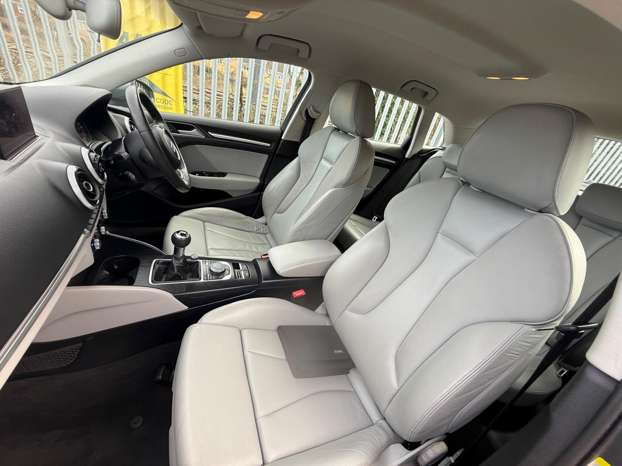 2013 Audi A3 image 34