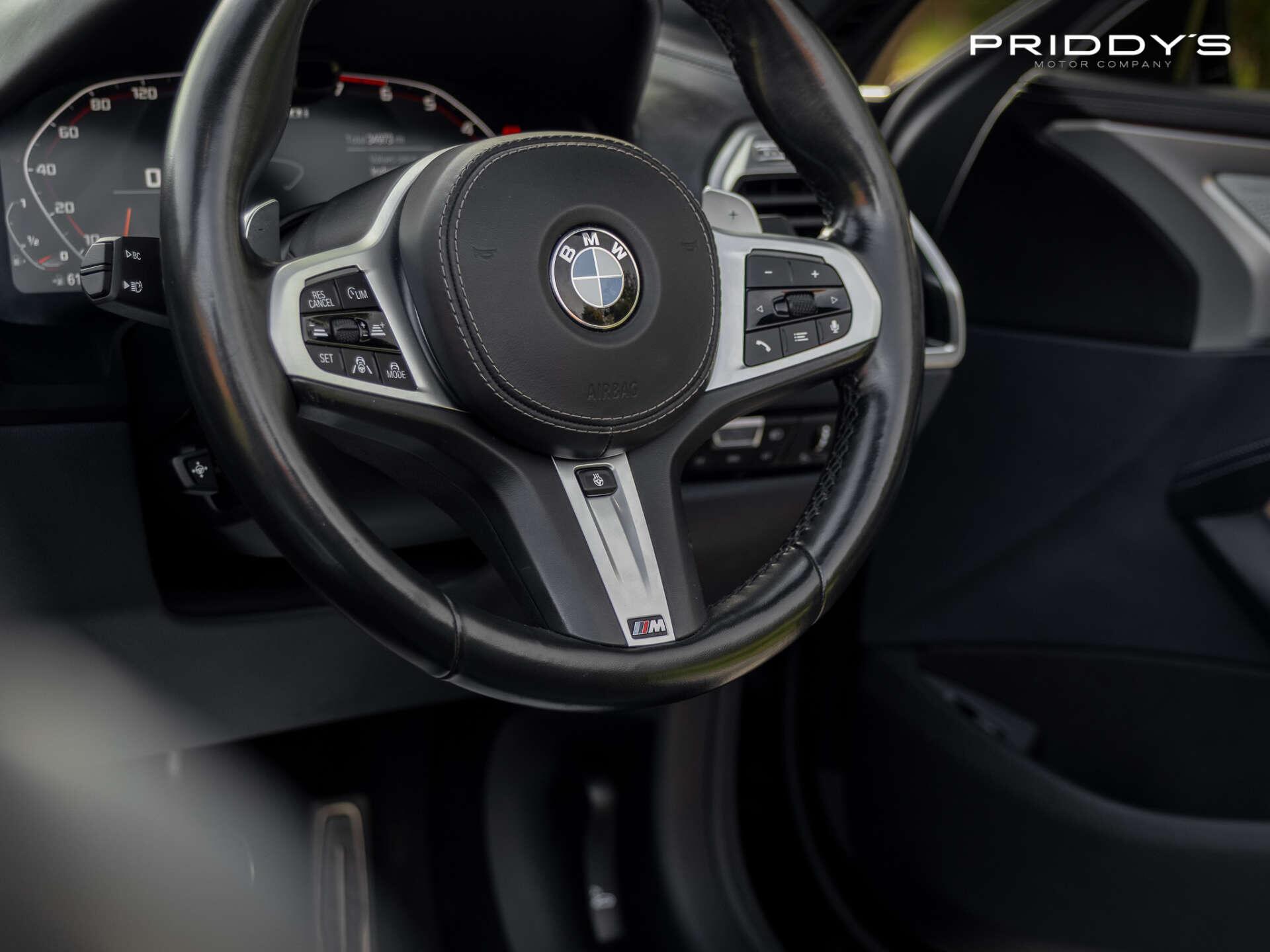 BMW 8 Series view 49