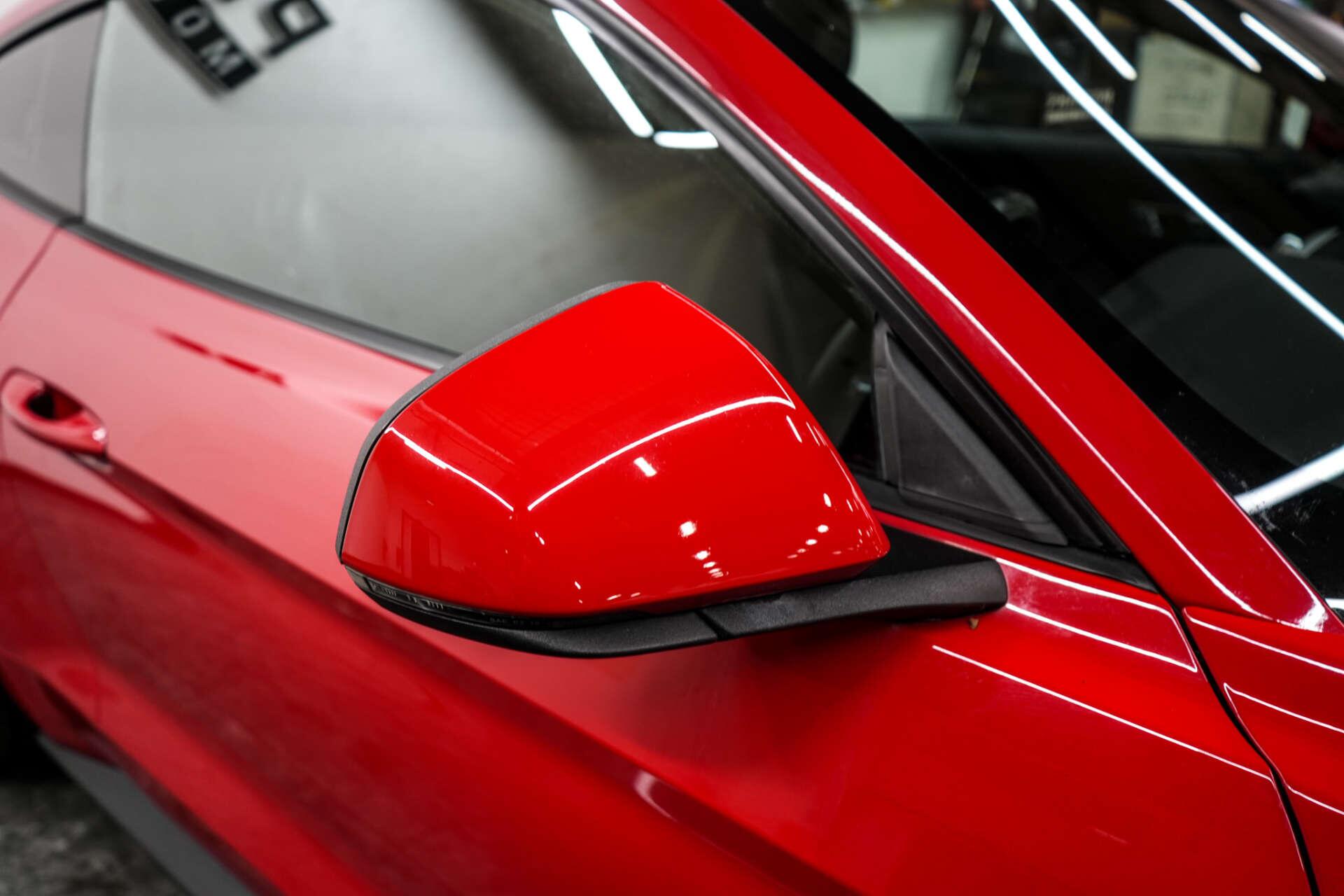 Ford Mustang view 8