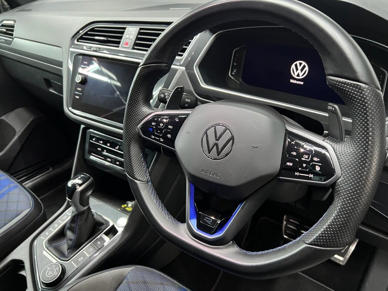 Volkswagen Tiguan view 42