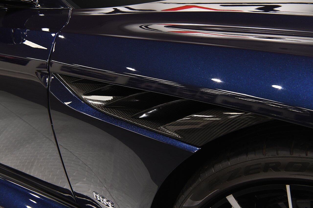 Aston Martin DBS view 38