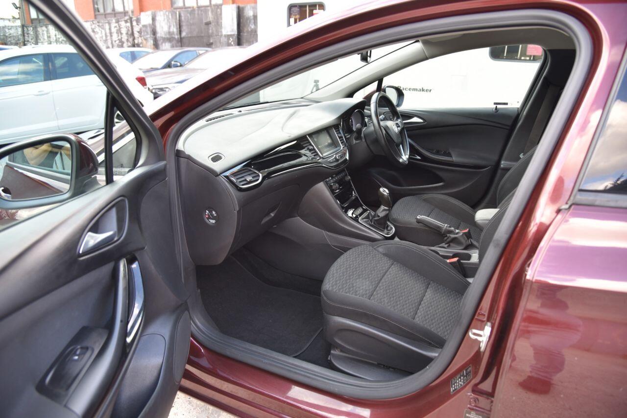 Vauxhall Astra view 19