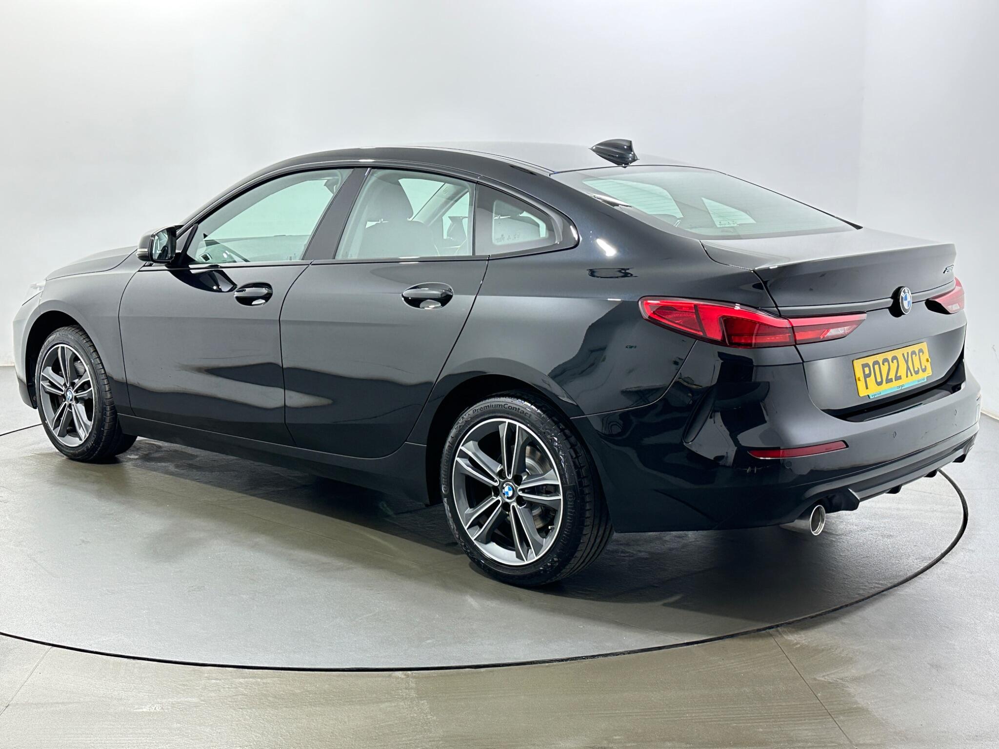 BMW 2 Series view 6