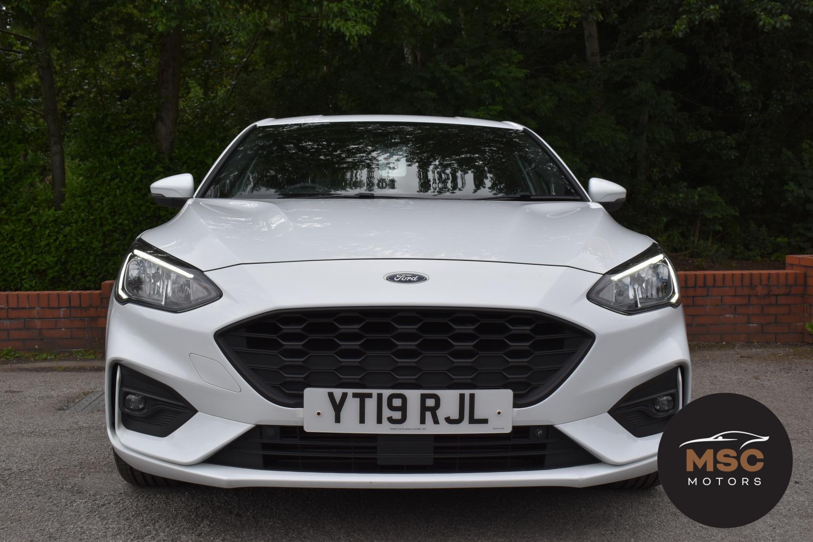 Ford Focus view 4