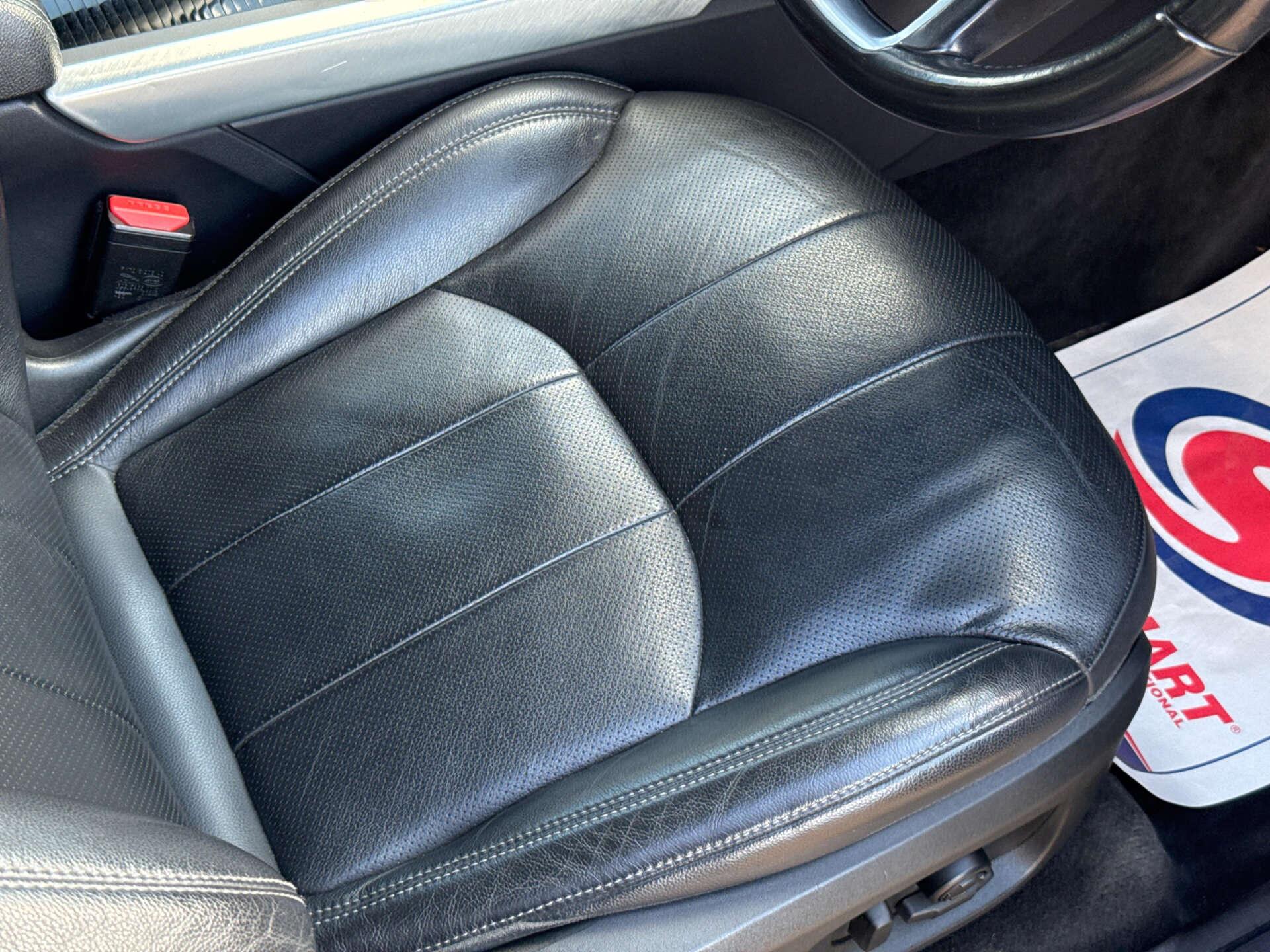 Land Rover Range Rover Evoque view 64