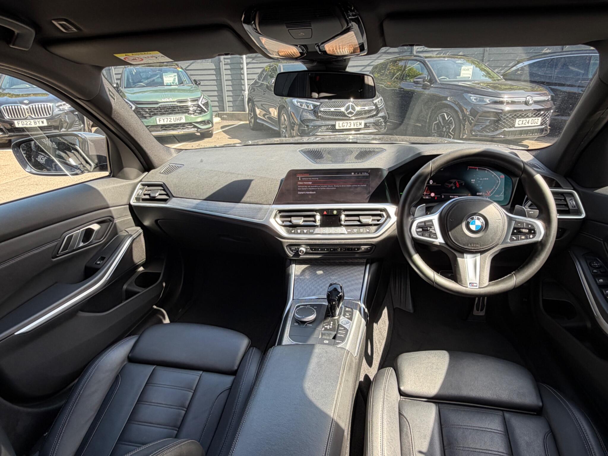 BMW 3 Series view 13