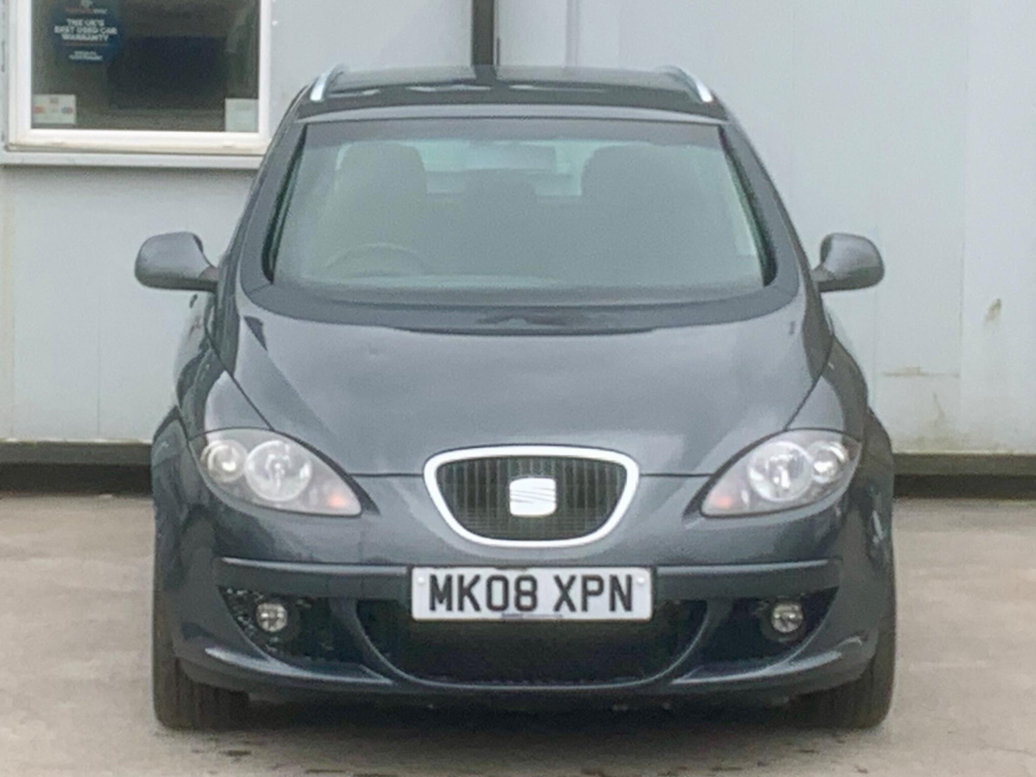 Seat Altea XL view 2