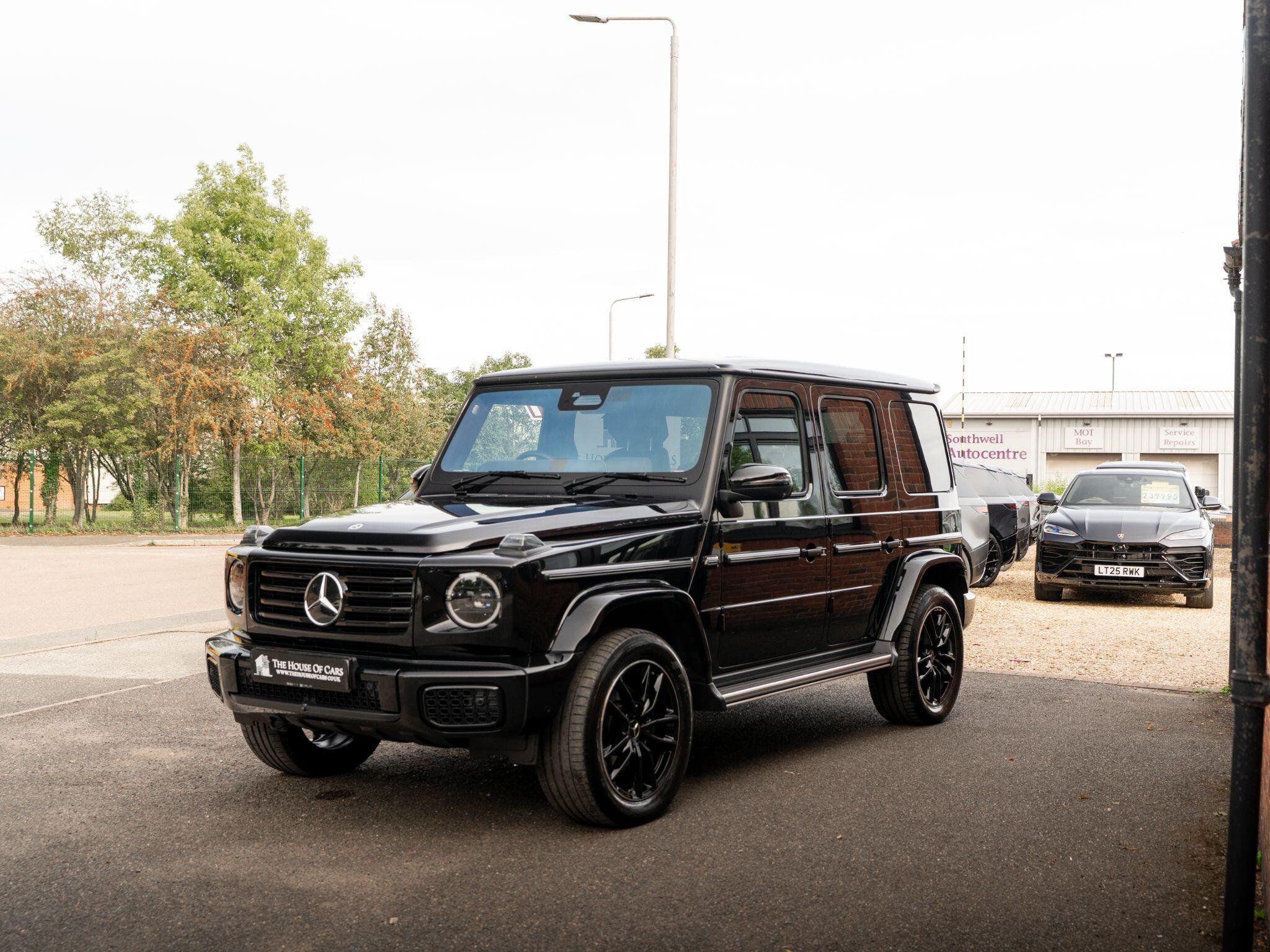 Mercedes-Benz G Class view 11