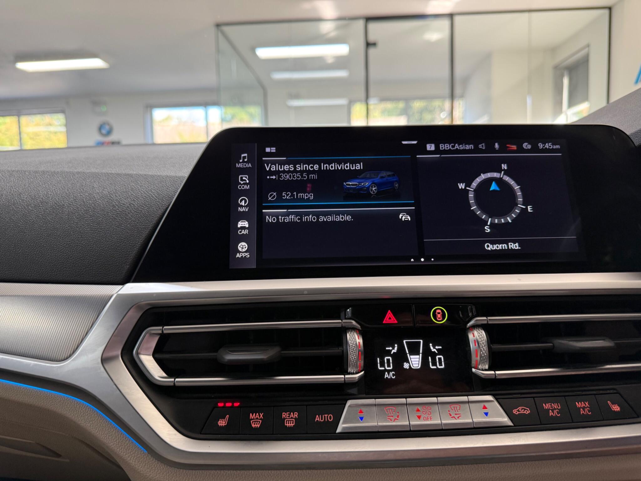 BMW 3 Series view 20