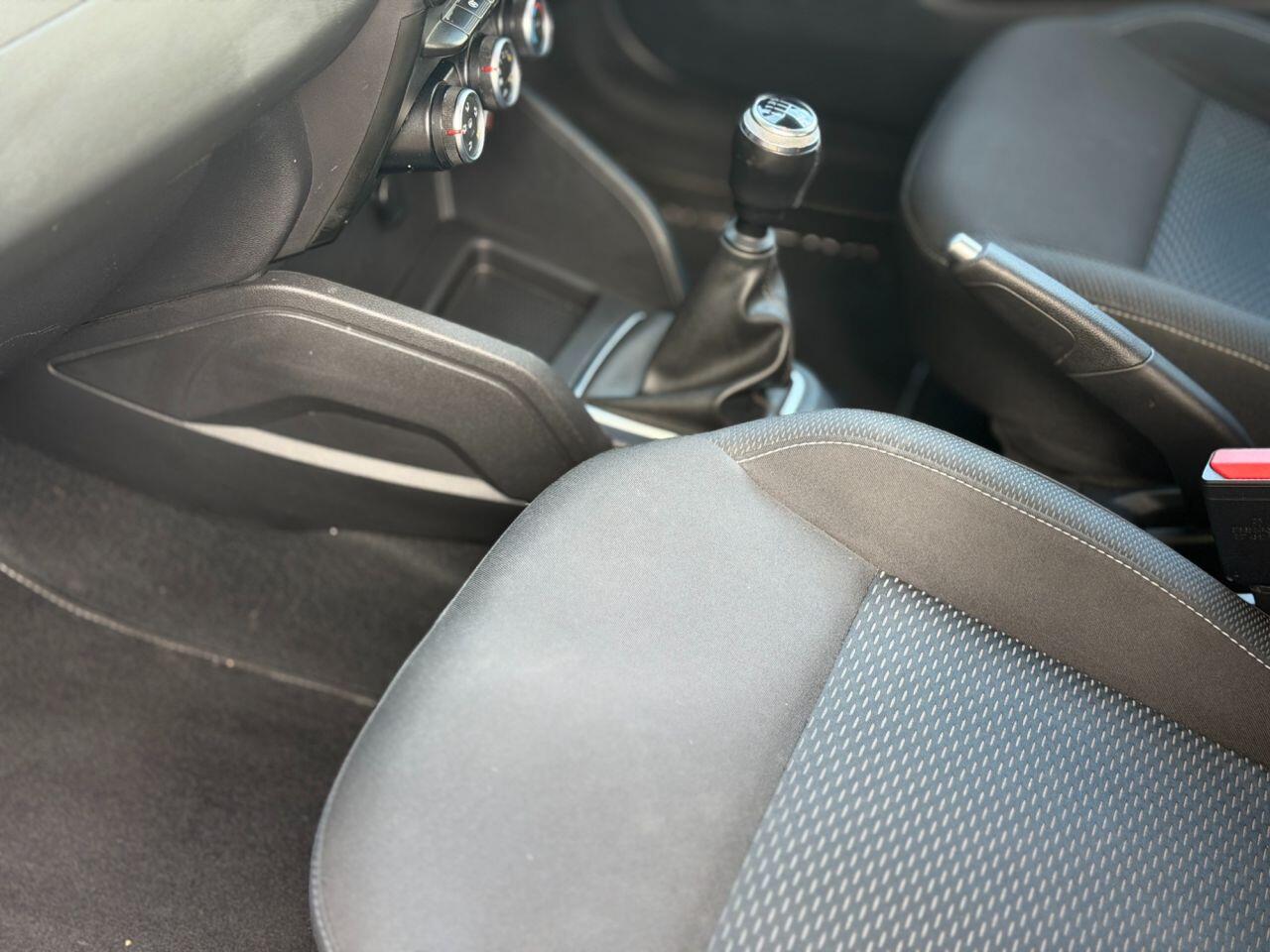 Dacia Duster view 95