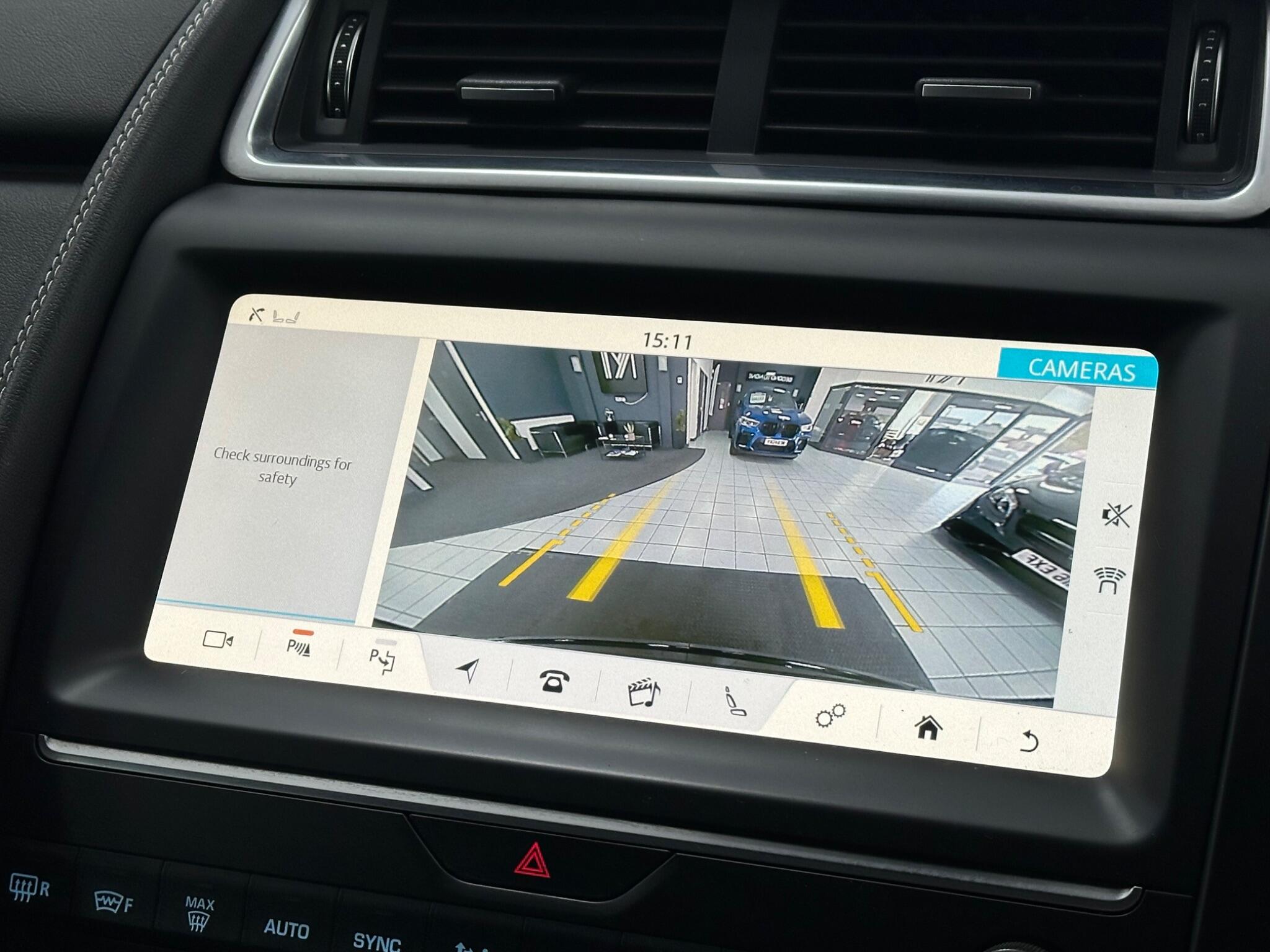 Jaguar E-Pace view 27