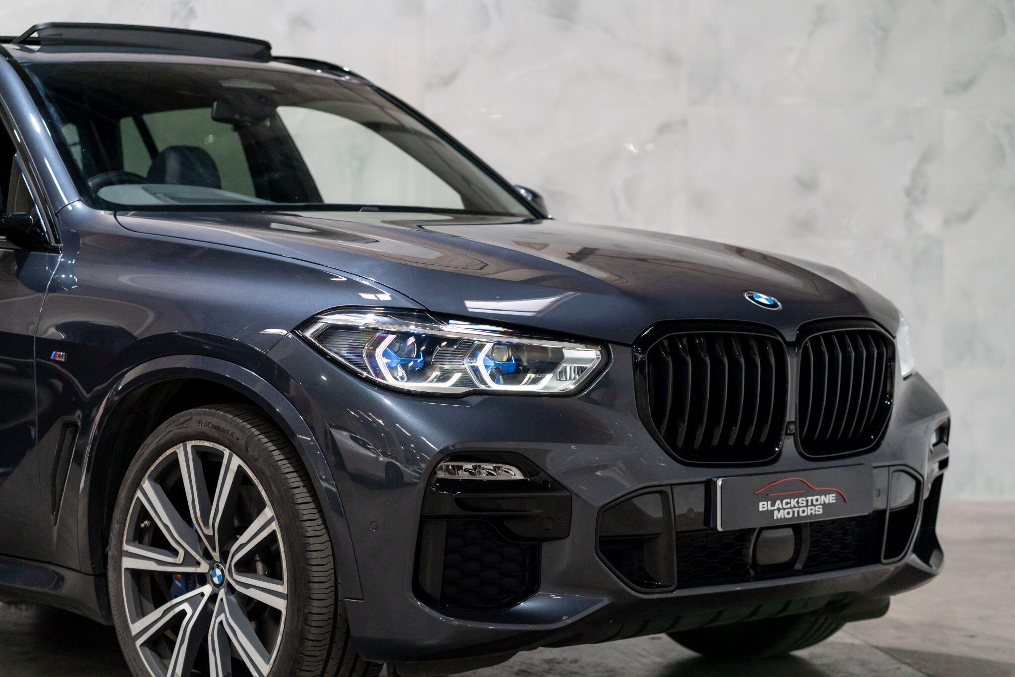 BMW X5 view 38