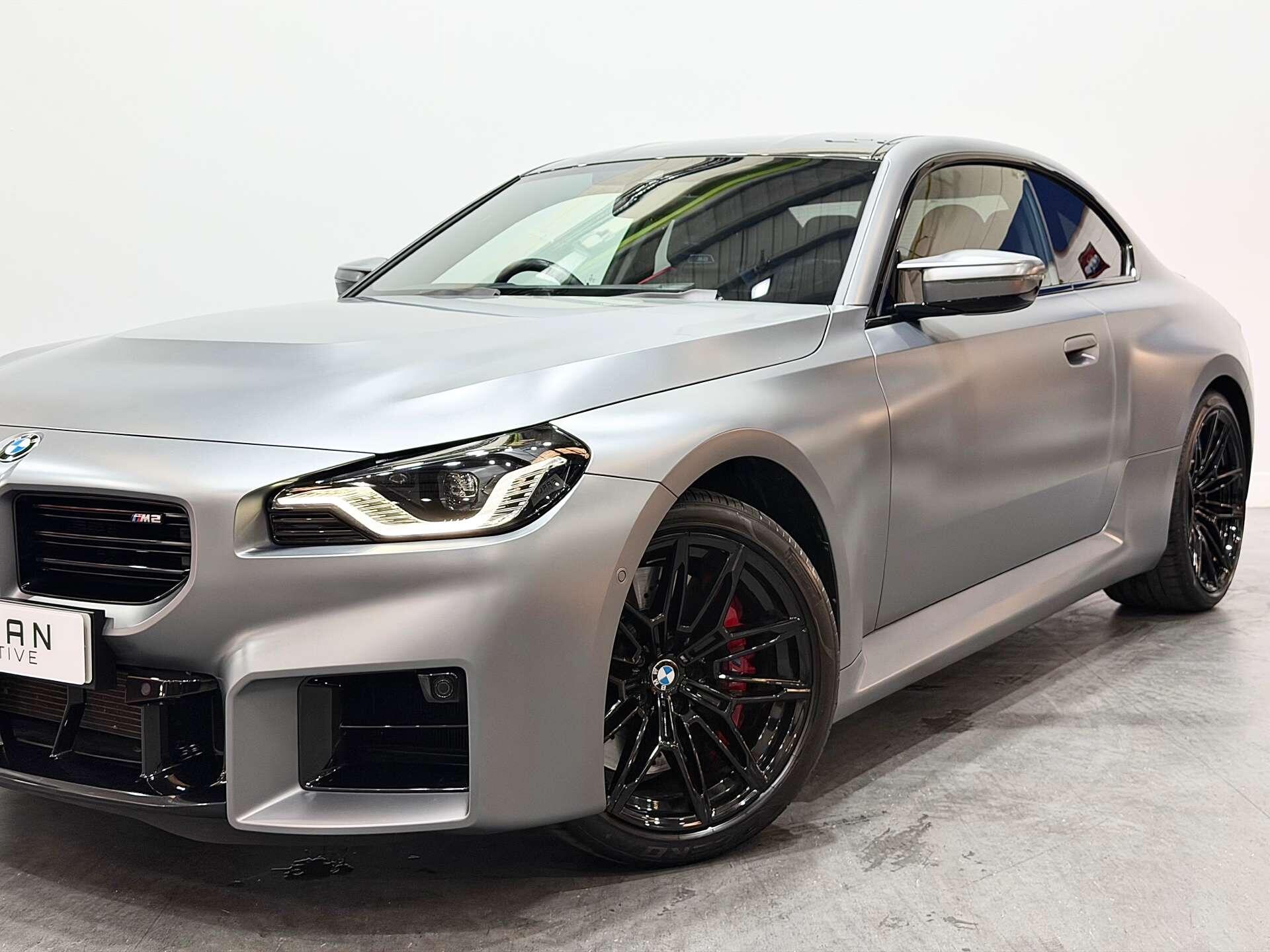 BMW M2 view 13