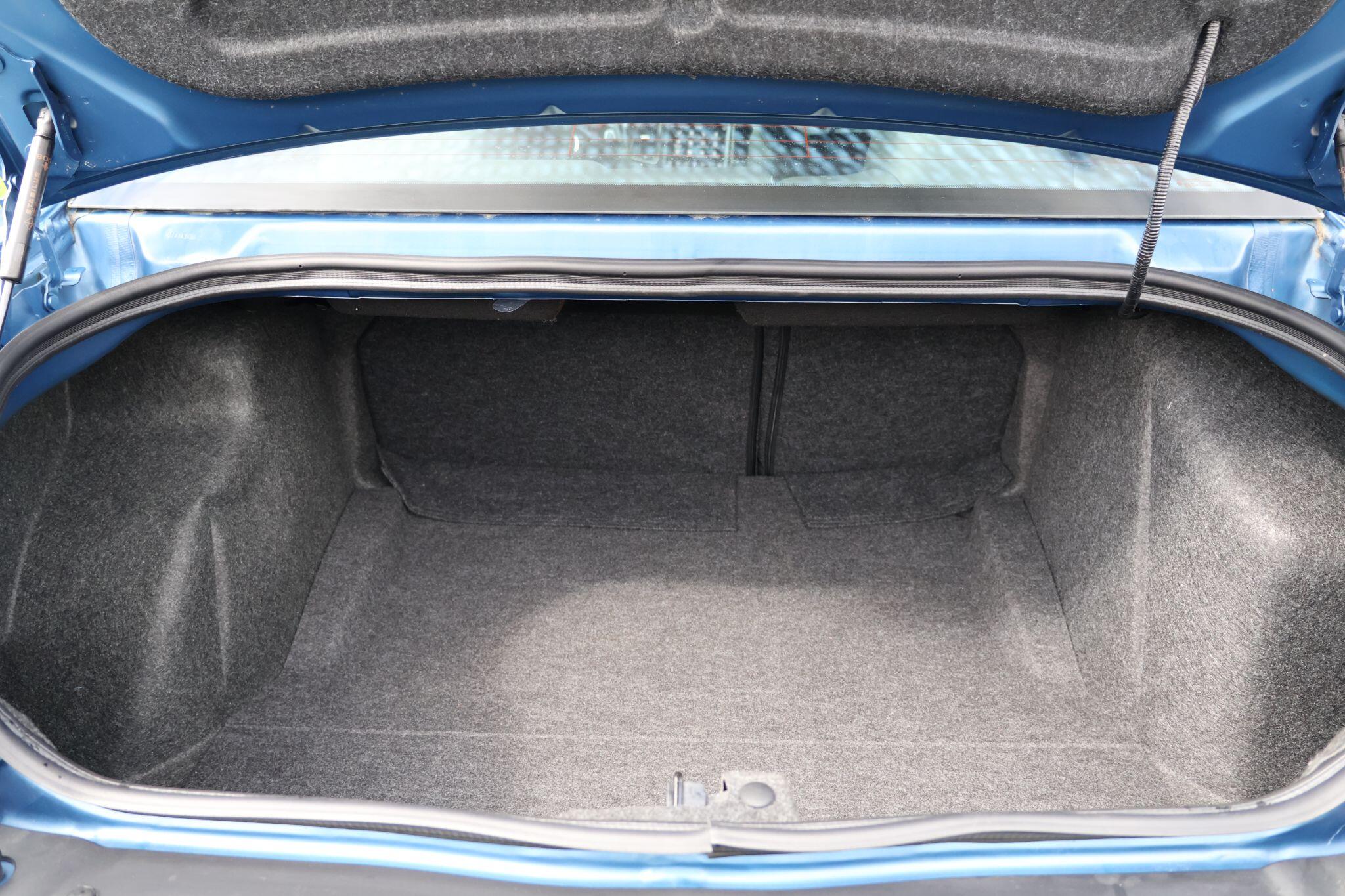 Dodge Challenger view 49