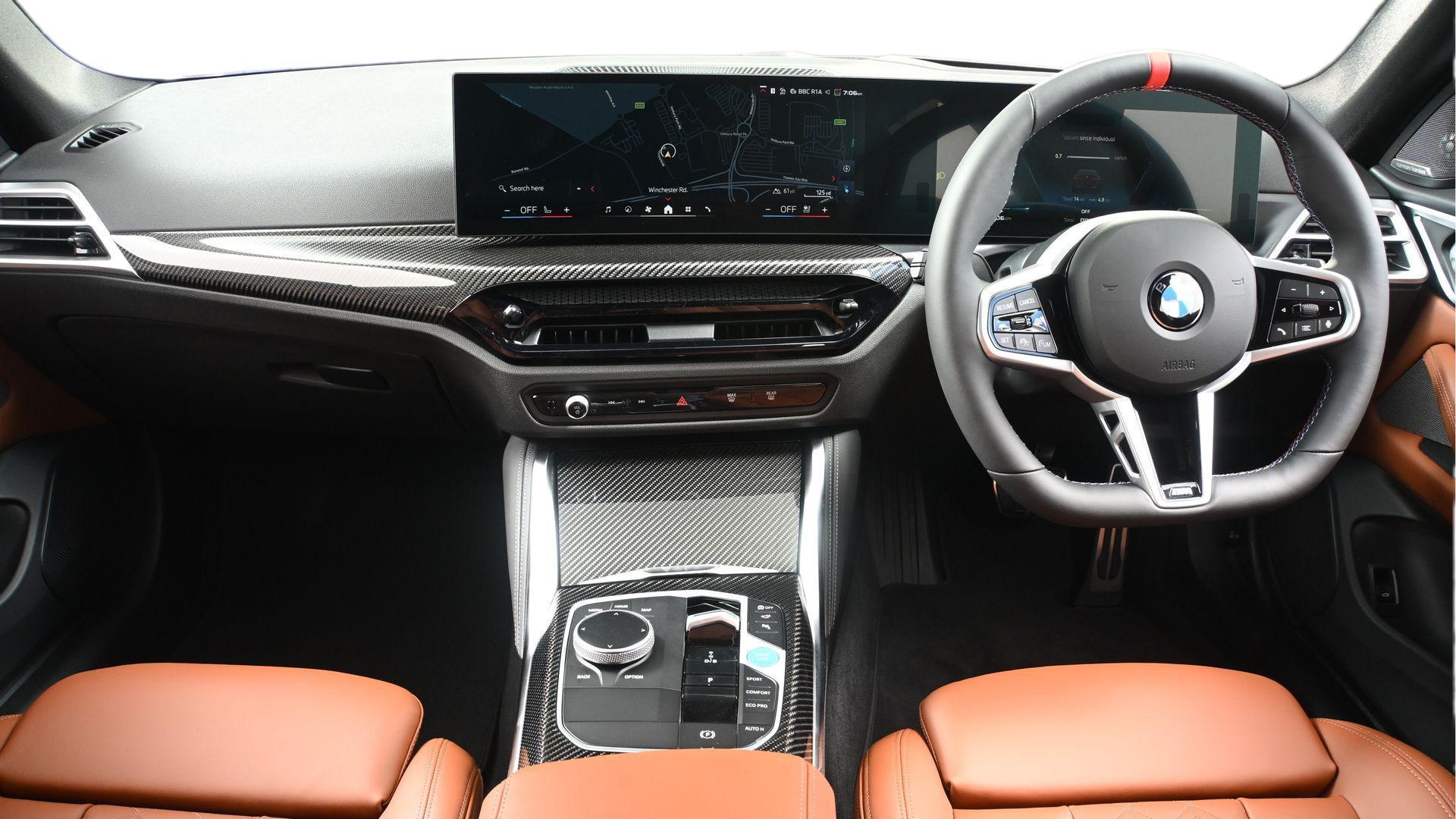 BMW i4 view 4