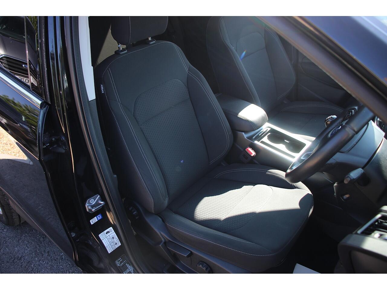 Ford Kuga view 14