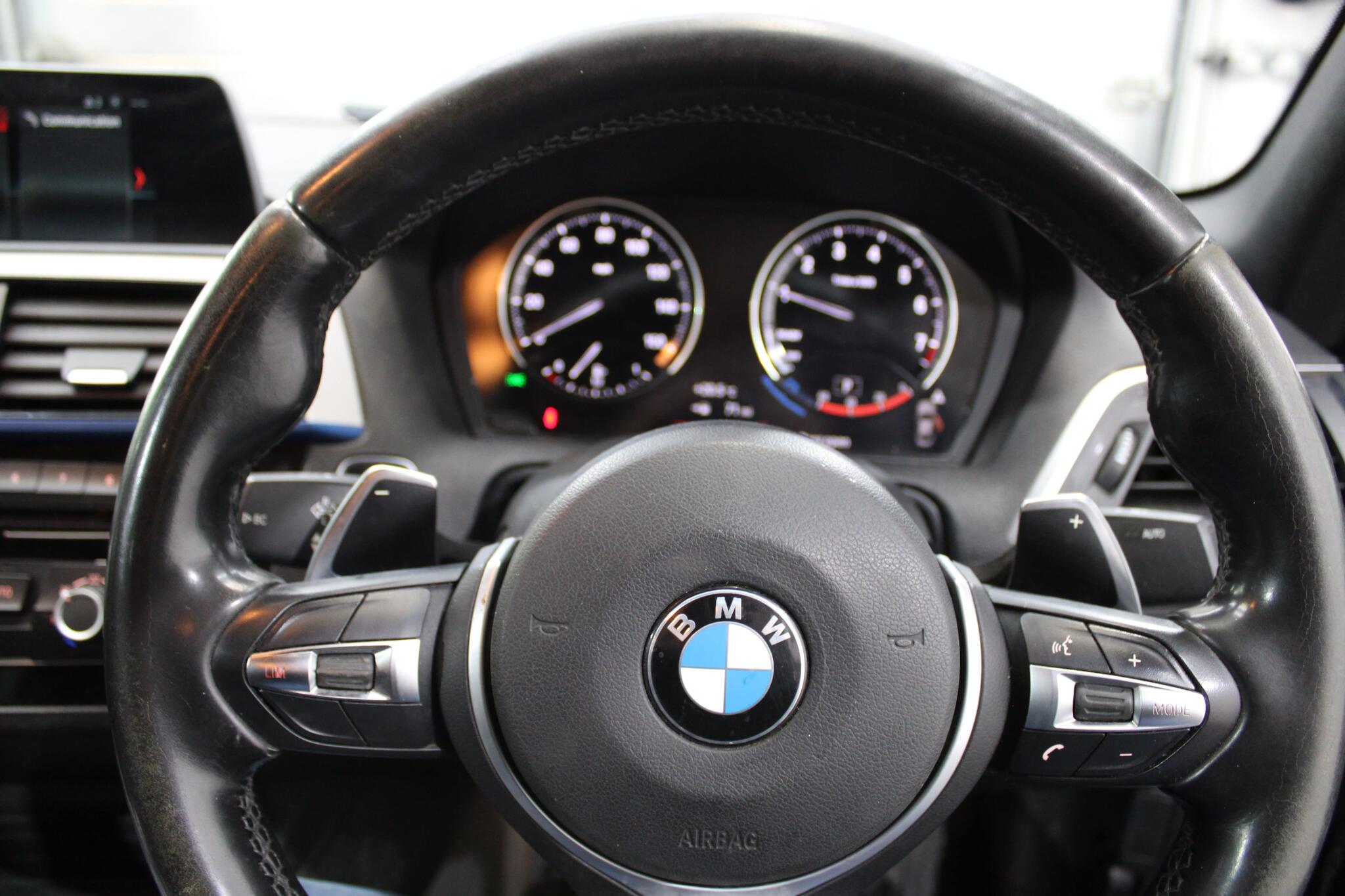 BMW 2 Series view 23