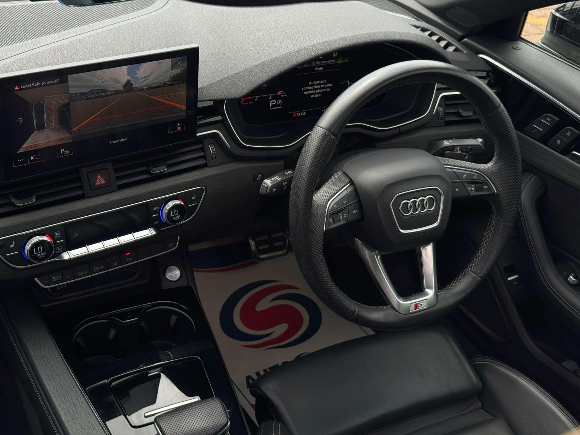 Audi A4 view 45