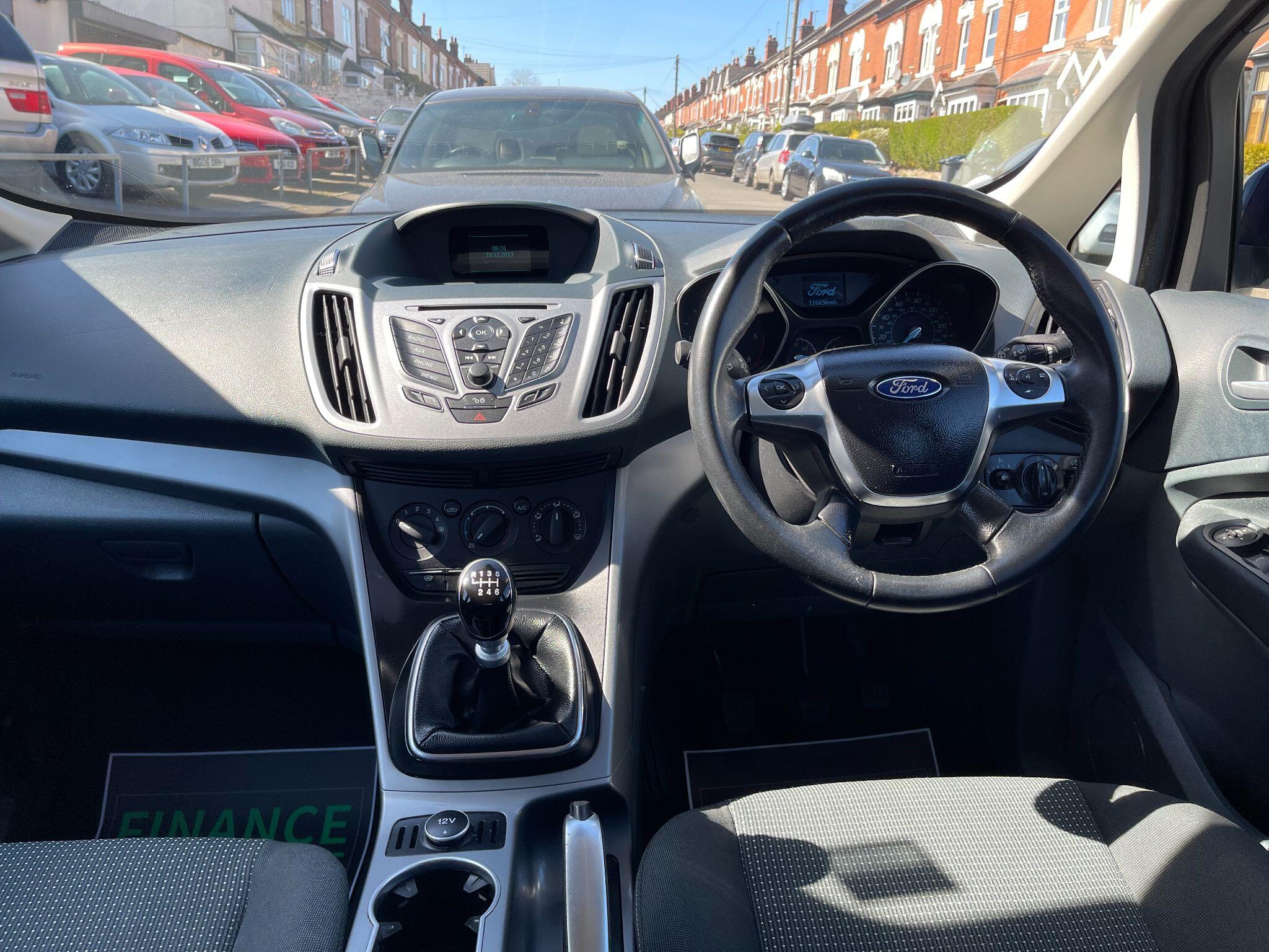 Ford C-Max view 40