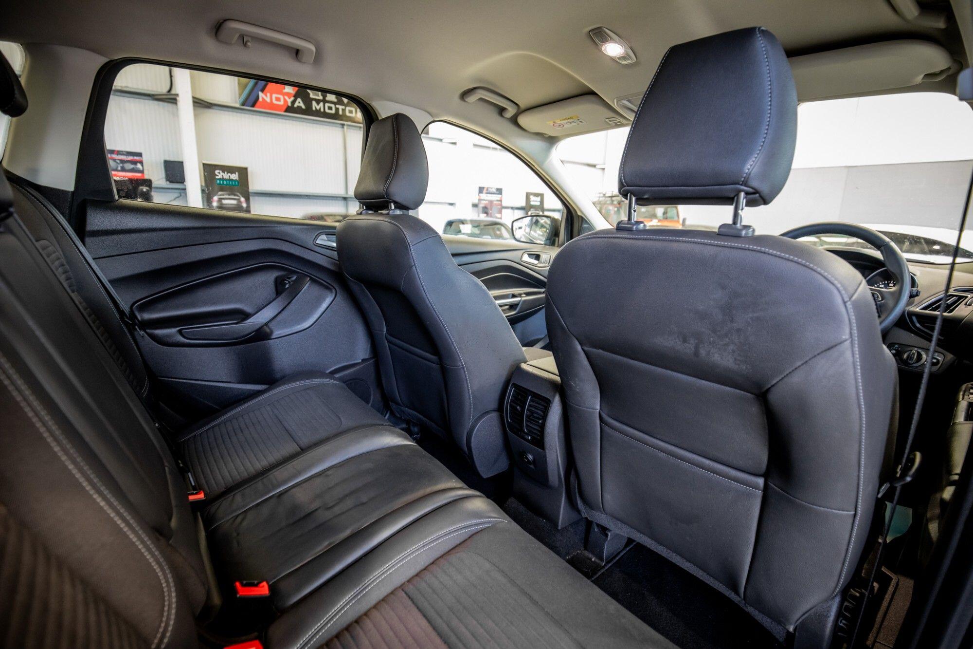 Ford Kuga view 12