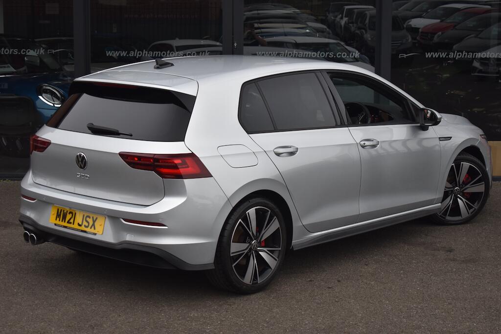 Volkswagen Golf view 7