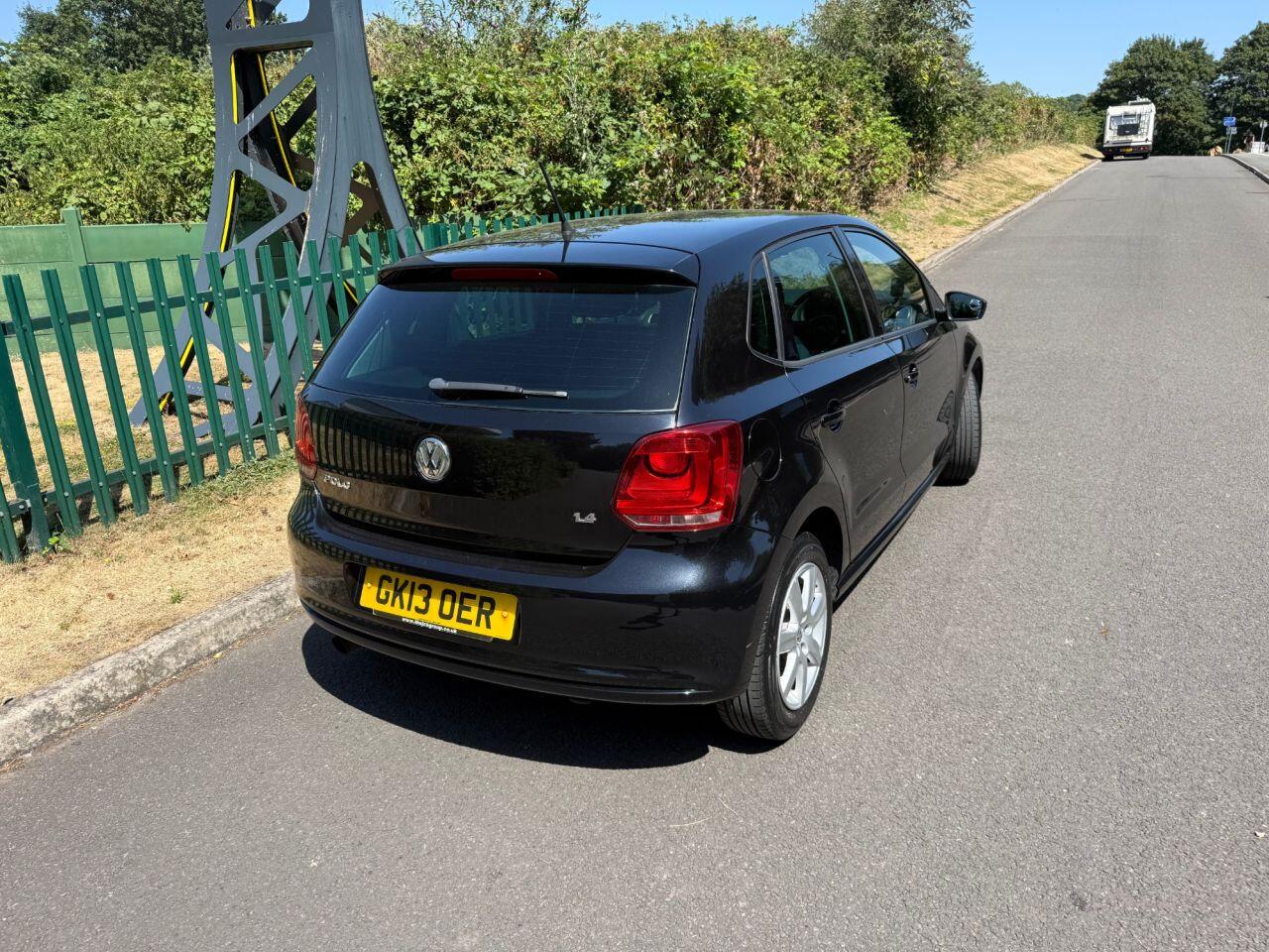 Volkswagen Polo view 10