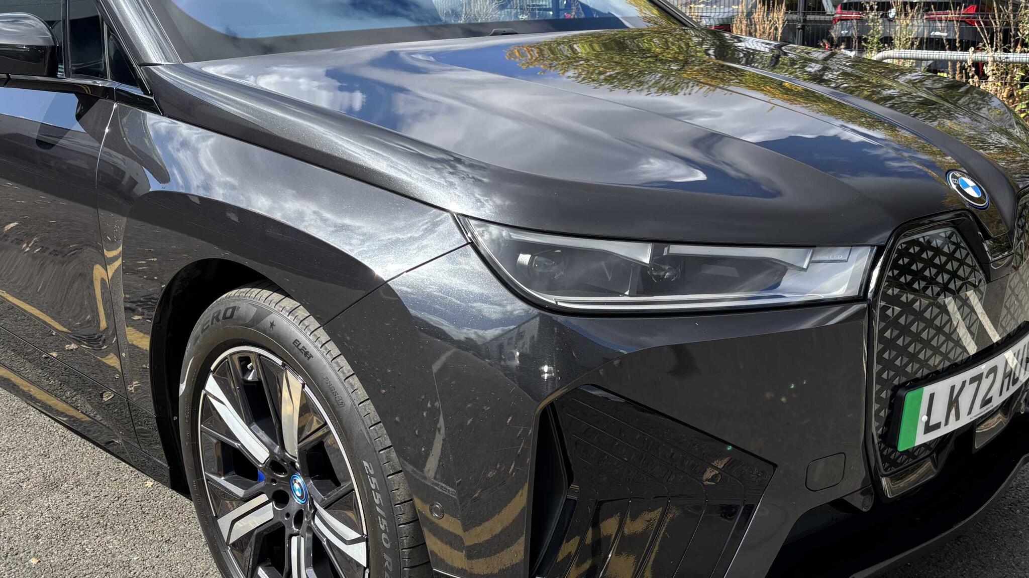 BMW iX view 35