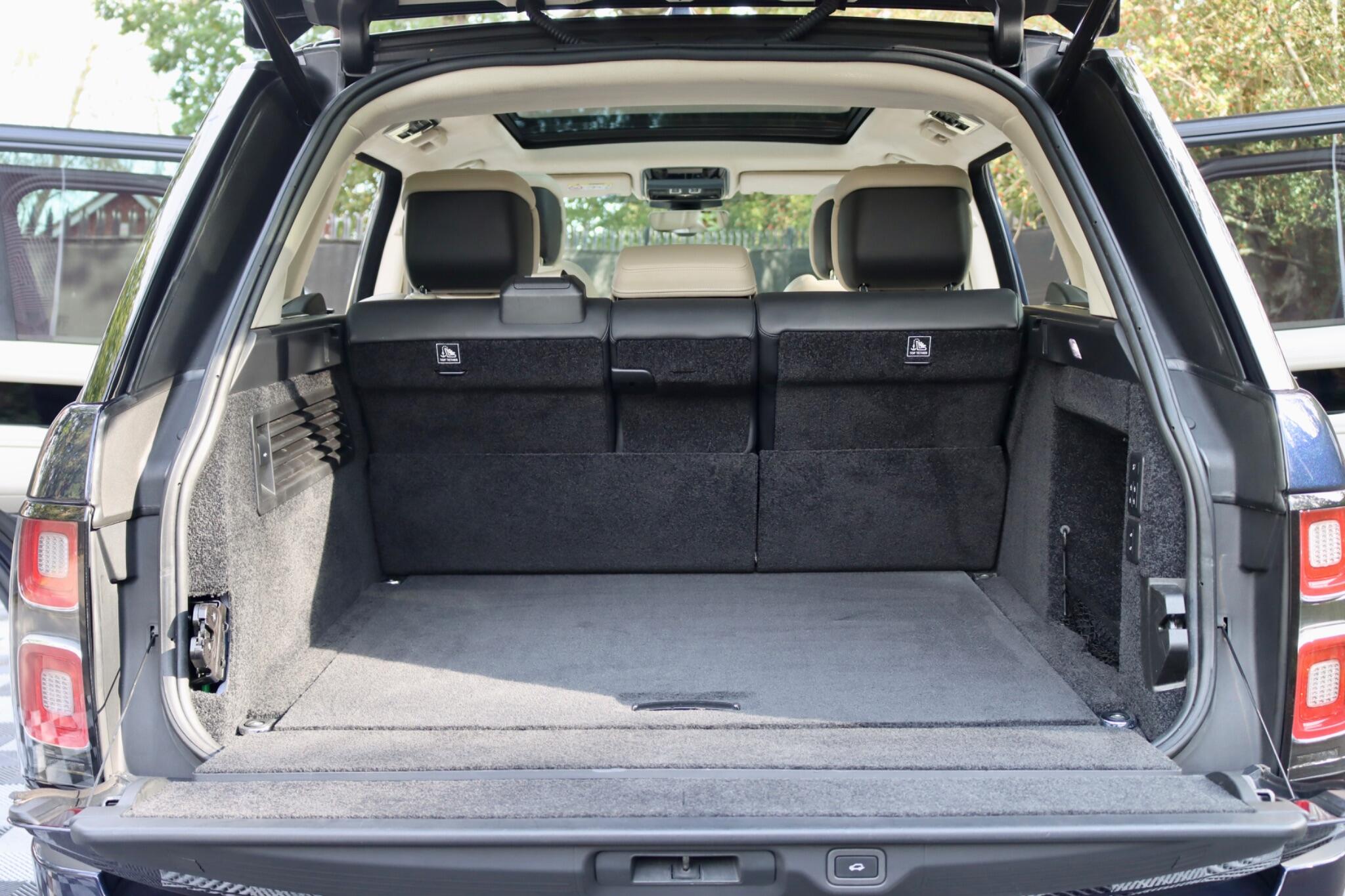 Land Rover Range Rover view 27