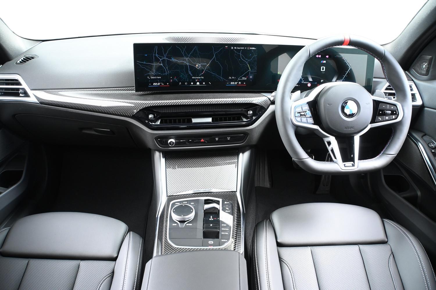 BMW 3 Series view 4