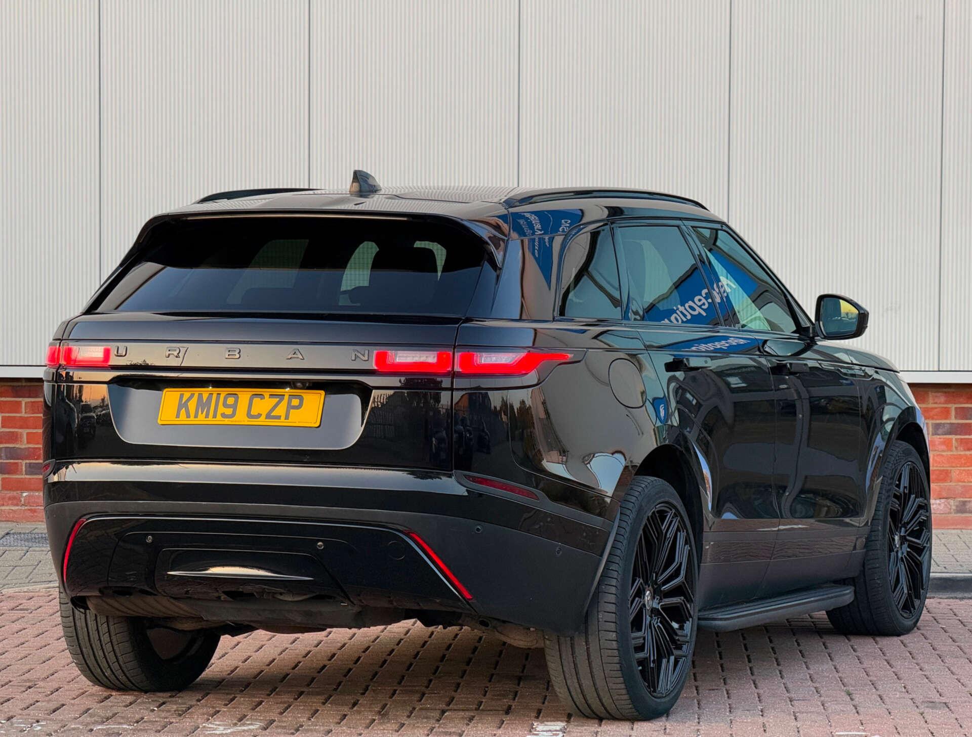 Land Rover Range Rover Velar view 5