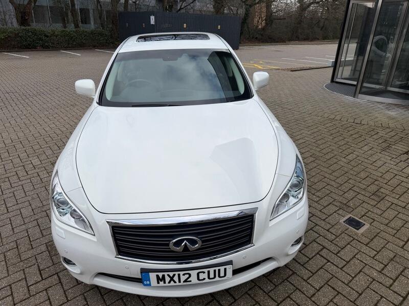 2012 Infiniti M 3.5 35h V6 GT Premium Auto Euro 5 (s/s) 4dr • 7,481 miles image 20