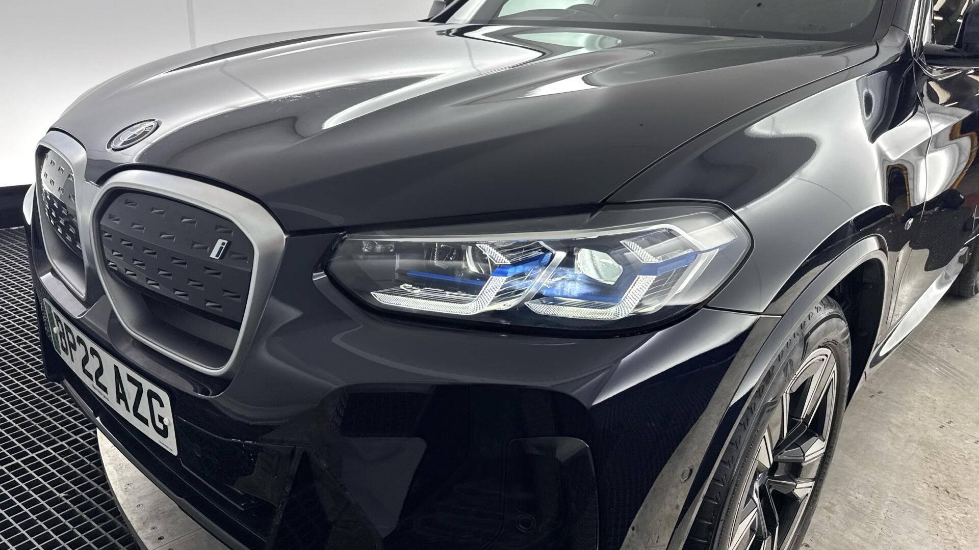 BMW Ix3 view 25