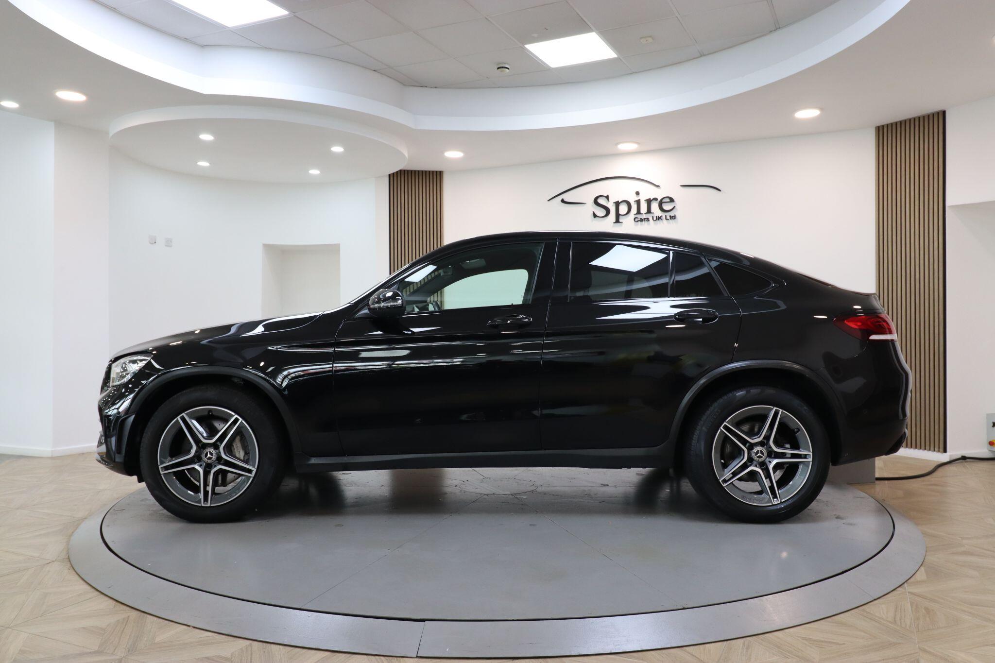 Mercedes-Benz GLC view 9