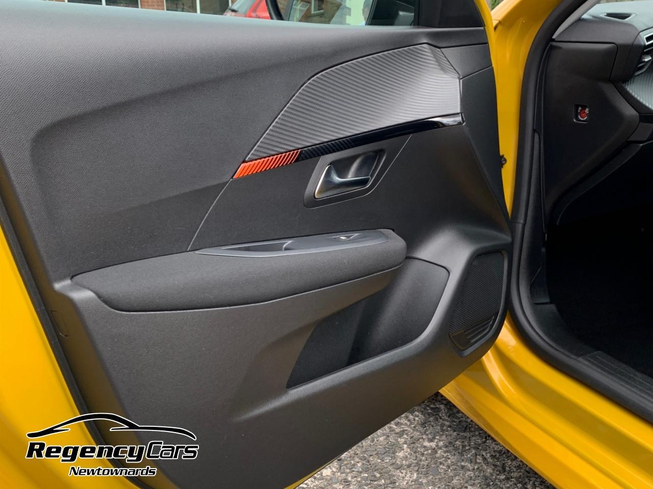 Peugeot 208 view 25