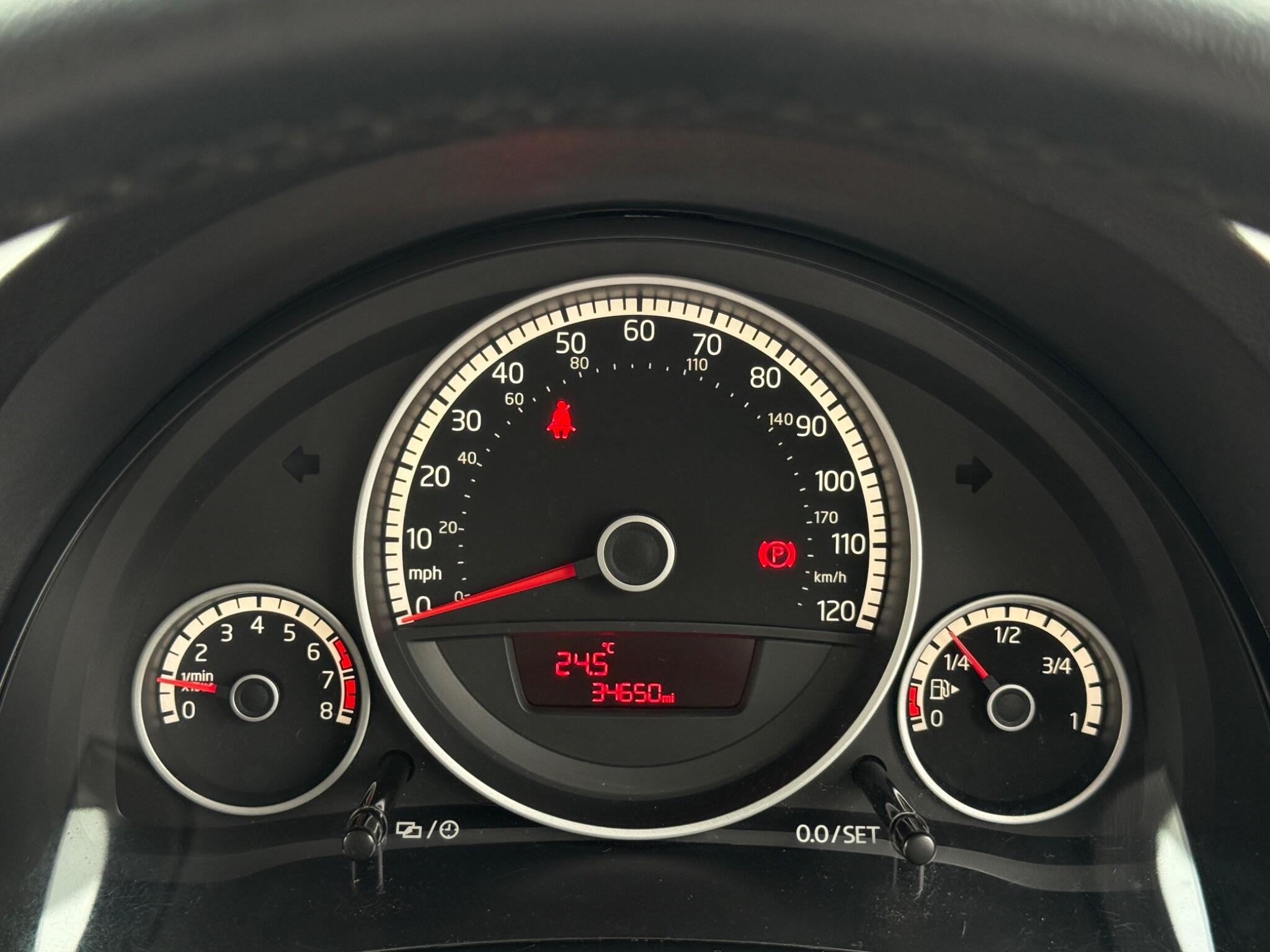 Volkswagen up! - Image 65