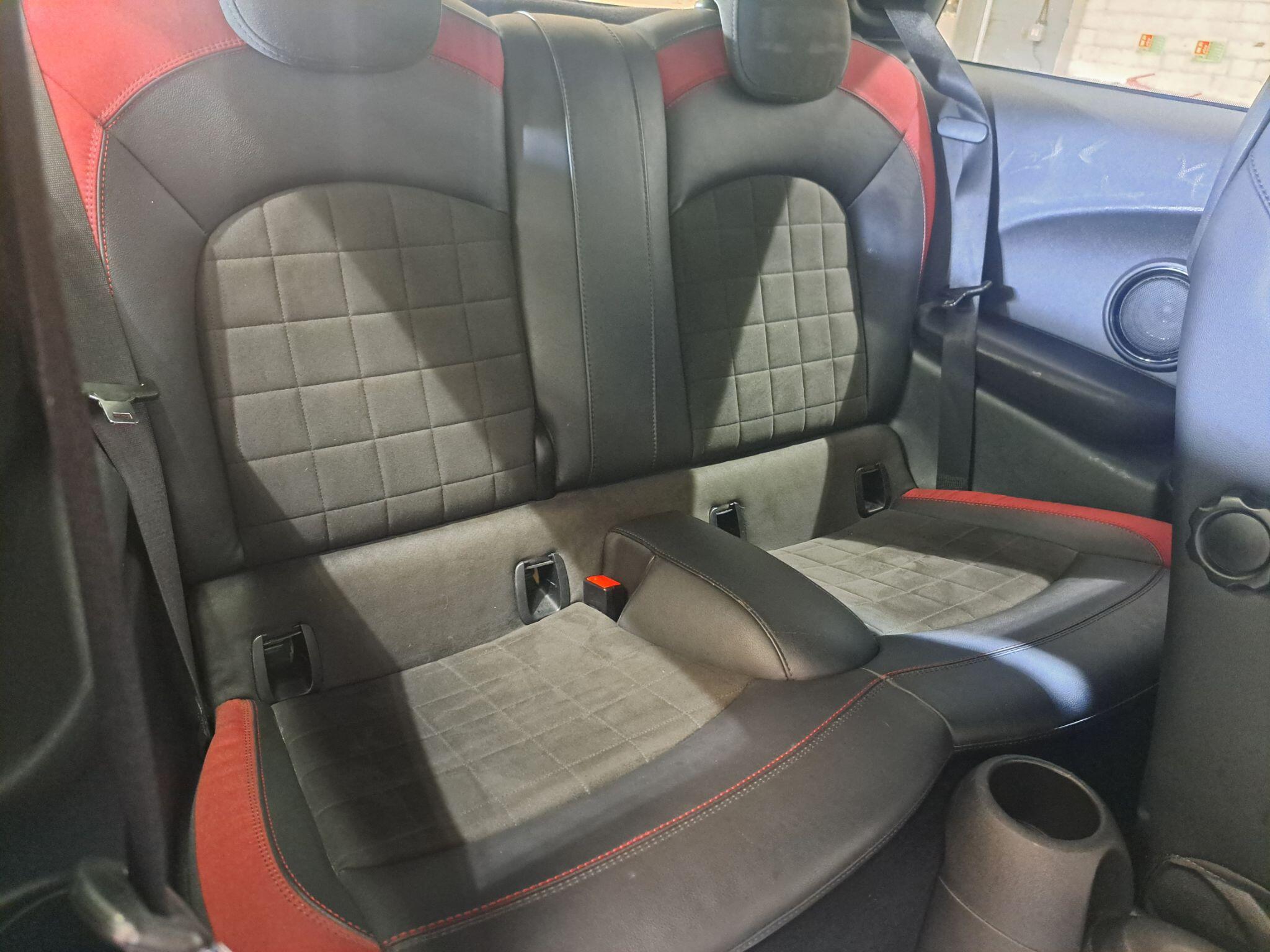 Mini Cooper view 25