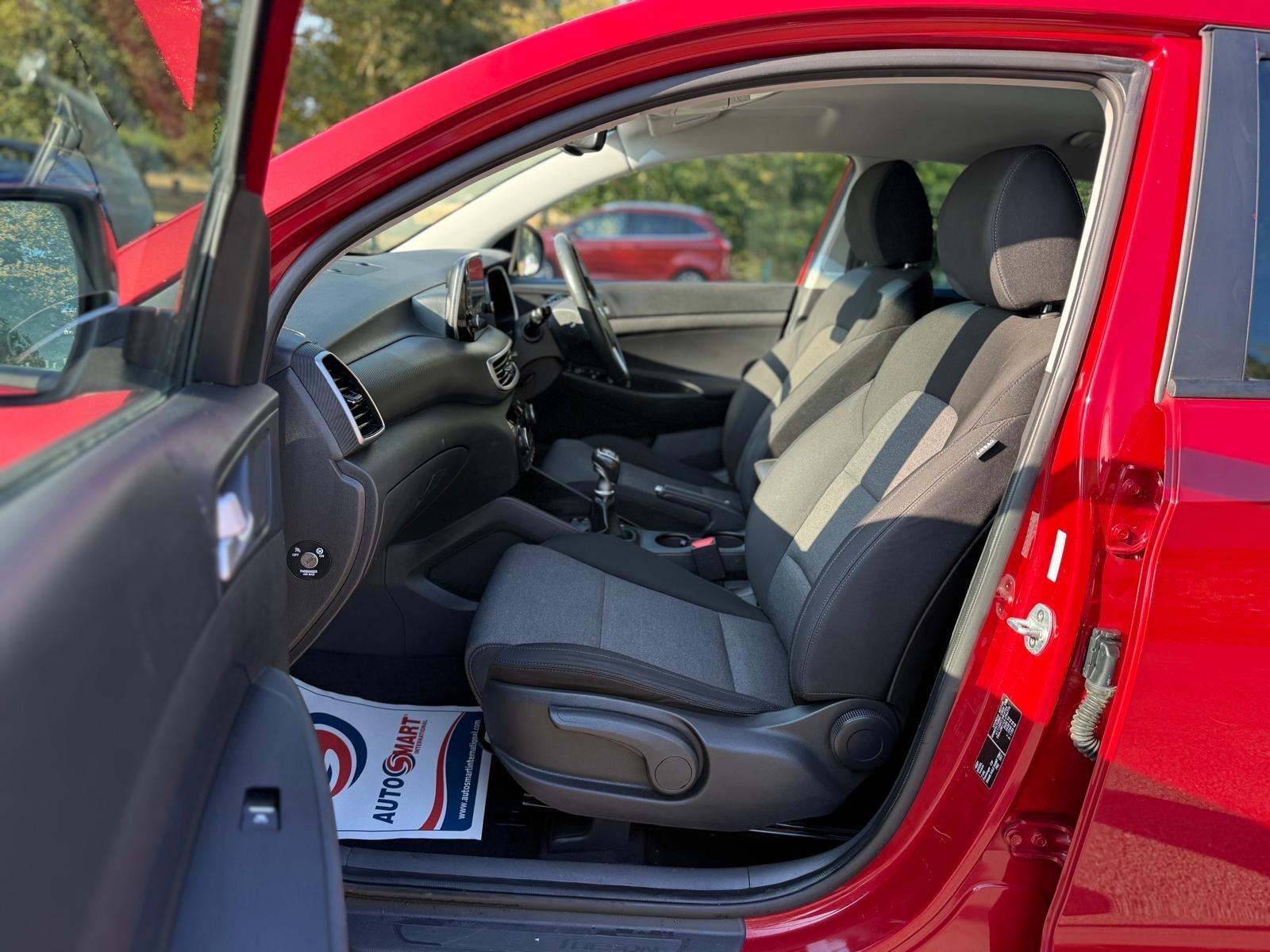 Hyundai Tucson view 30