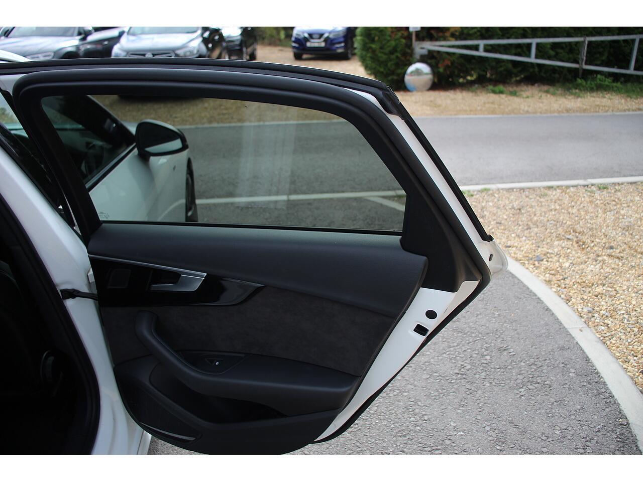 Audi A4 view 45