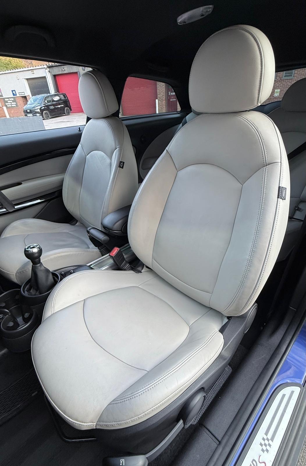 Mini Paceman view 38