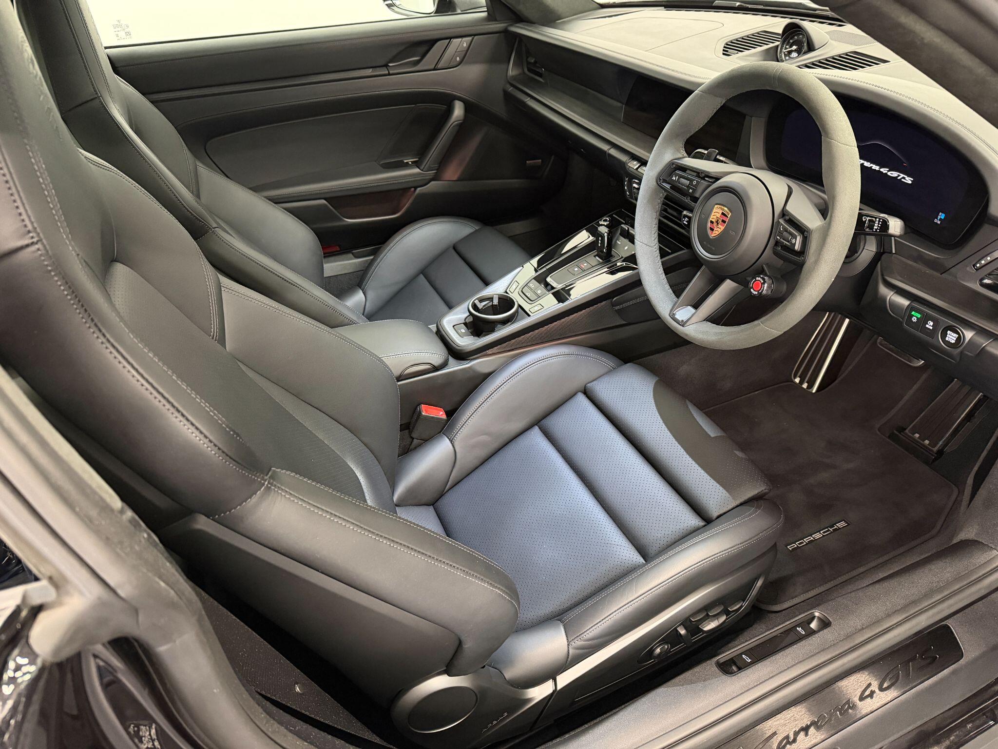 Porsche 911 view 2