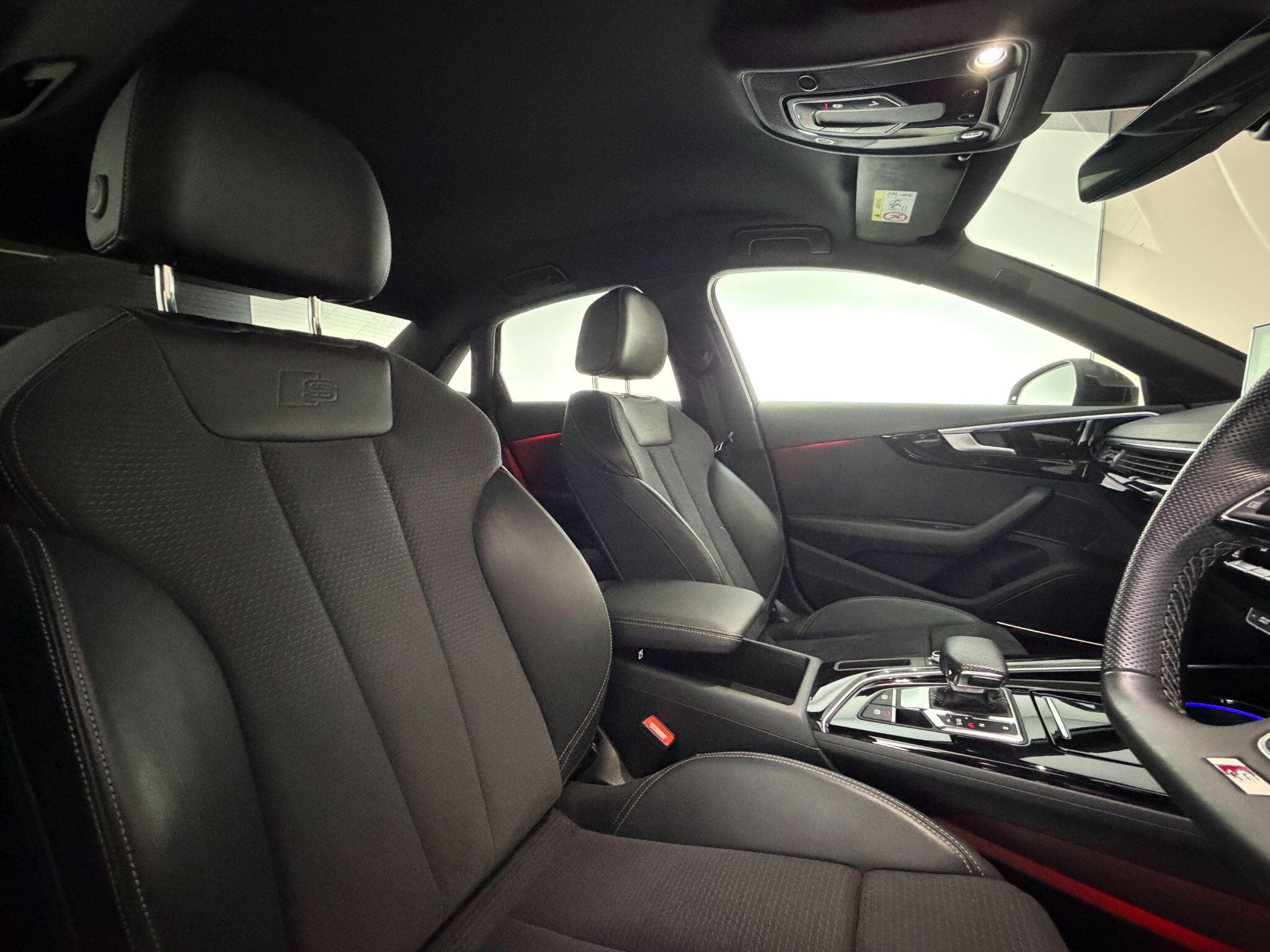 Audi A4 view 39