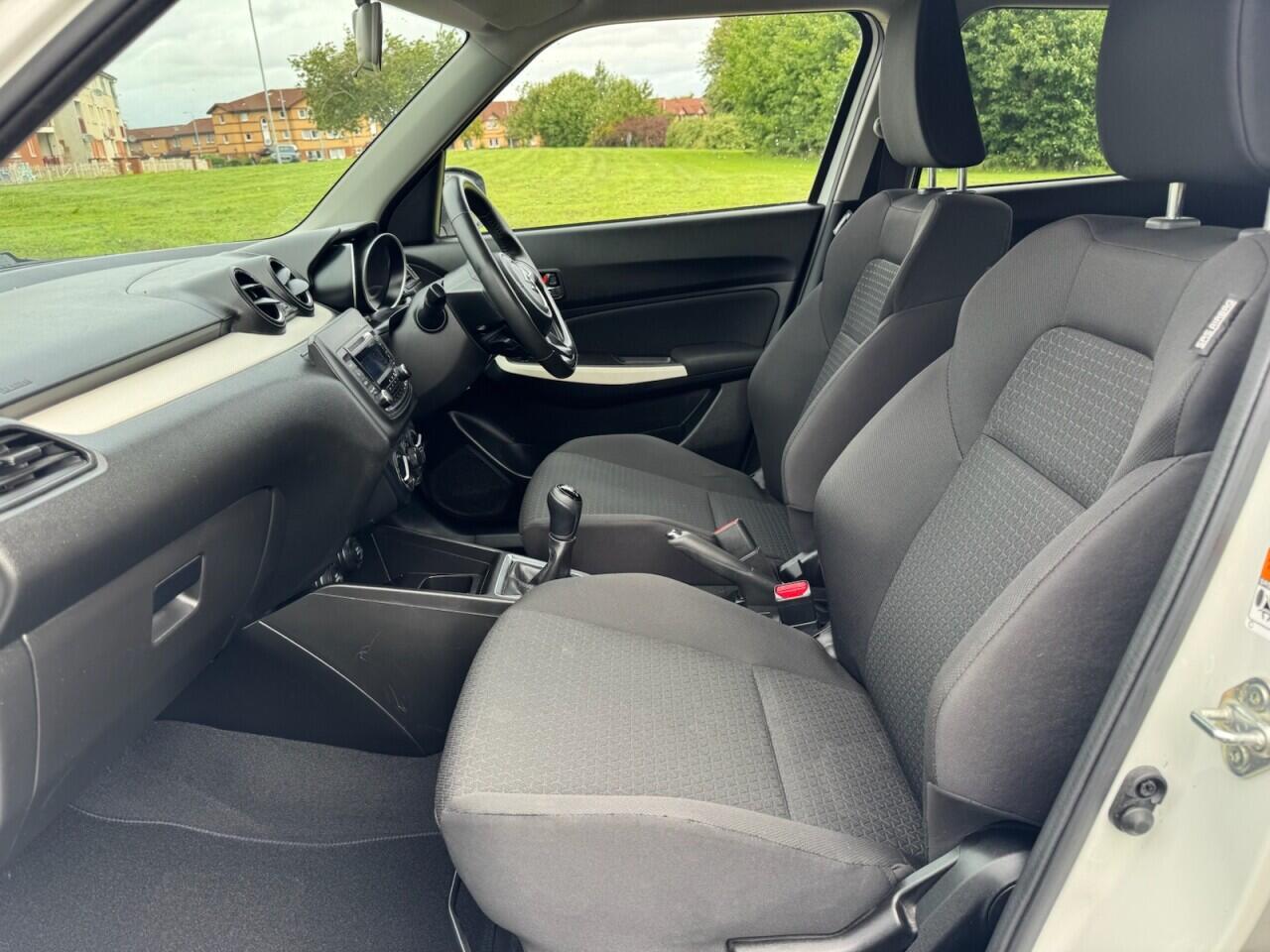 Suzuki Swift view 12
