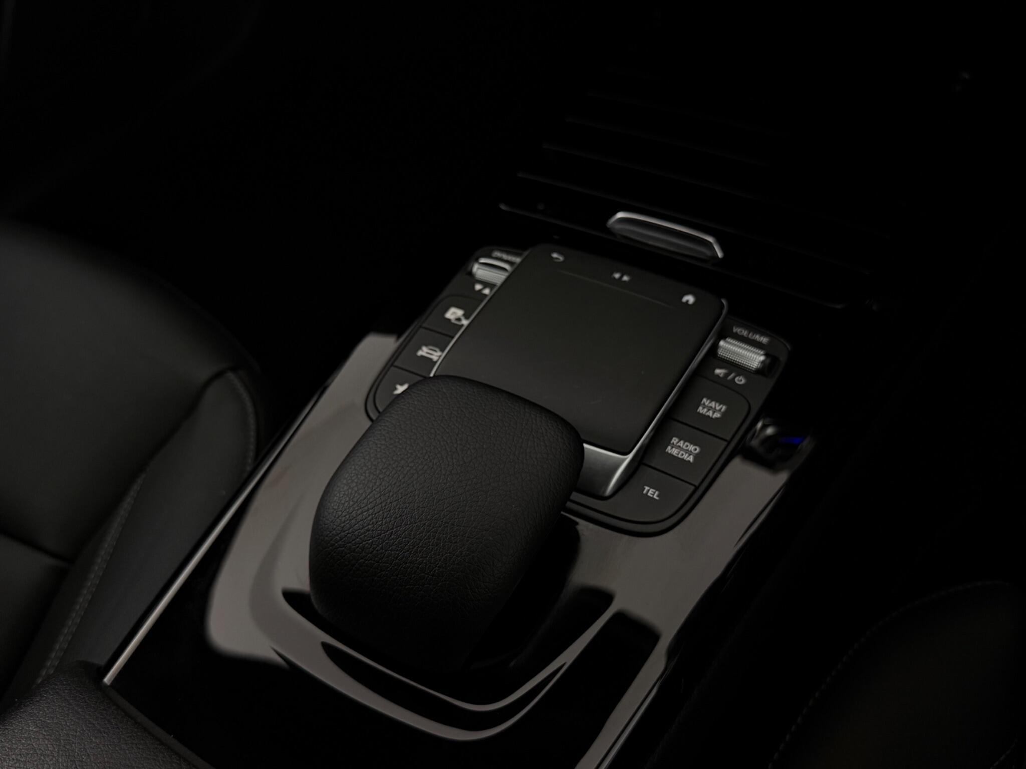 Mercedes-Benz CLA view 25