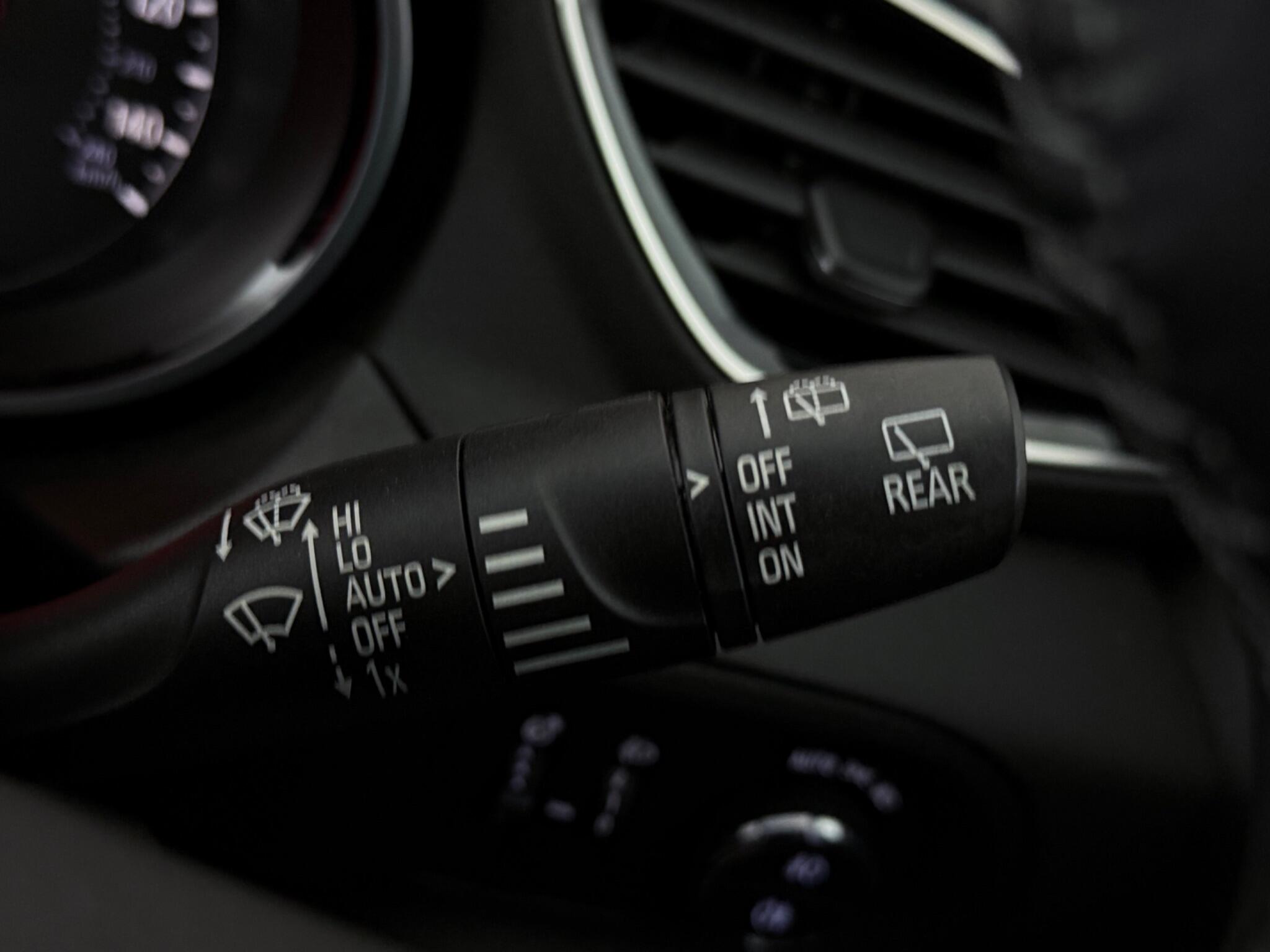 Vauxhall Grandland X view 18