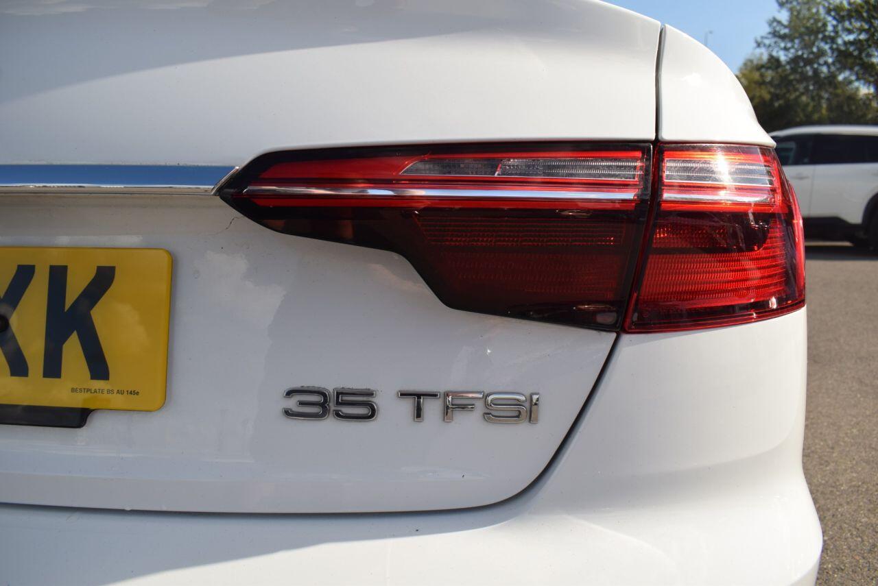 Audi A4 view 20