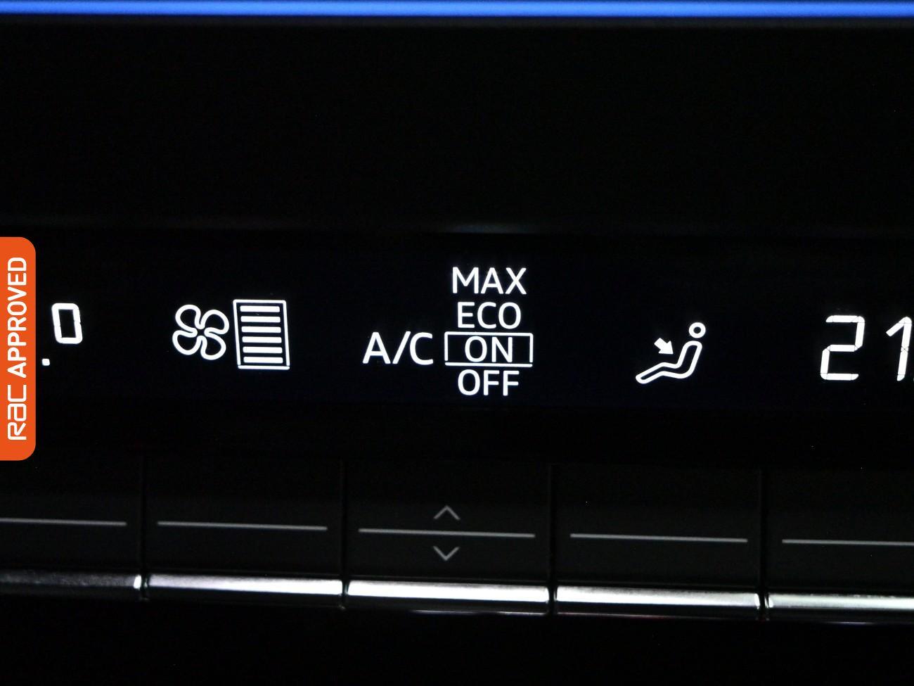 Audi Q4 E-Tron view 17