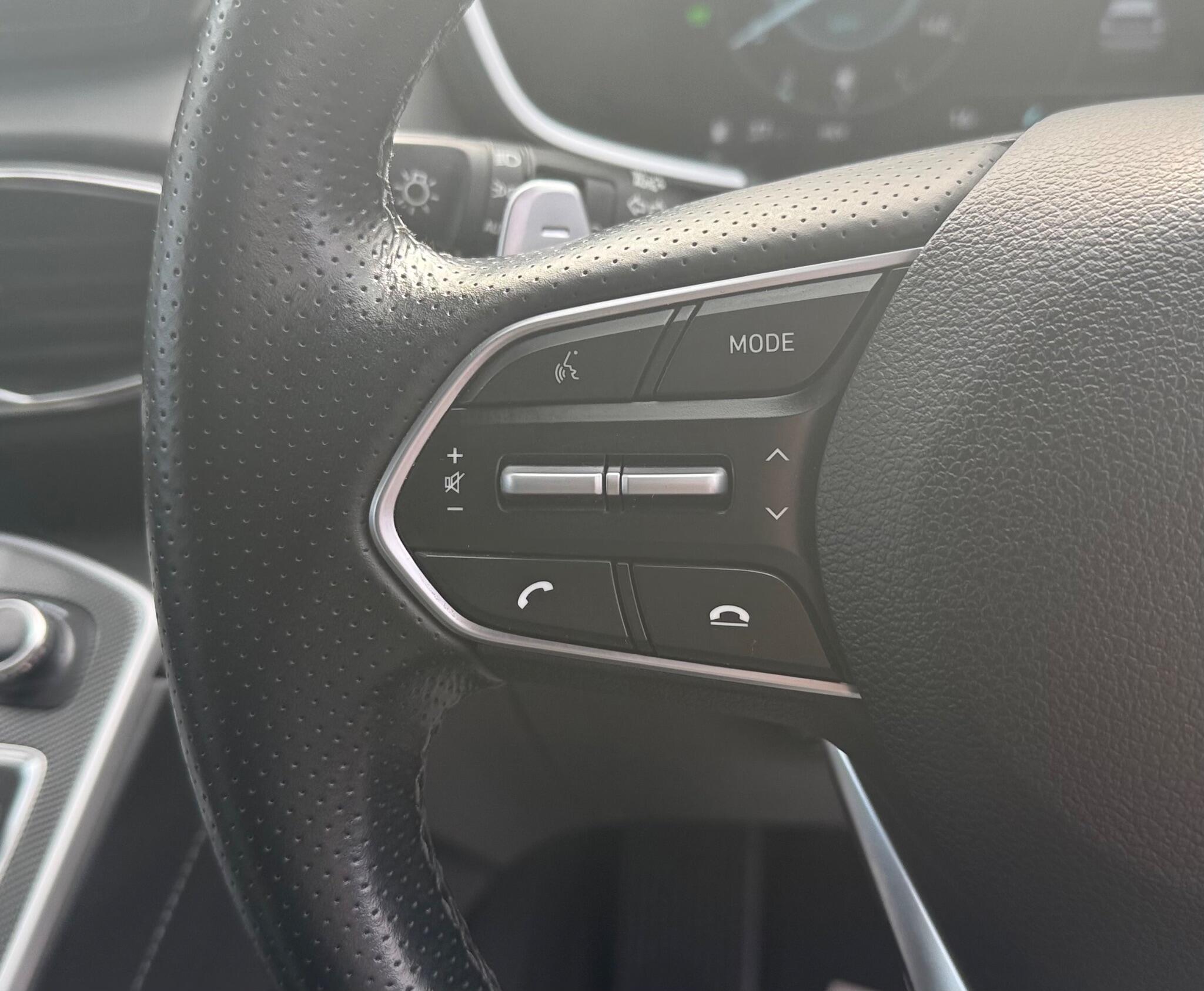 Hyundai Santa Fe view 15