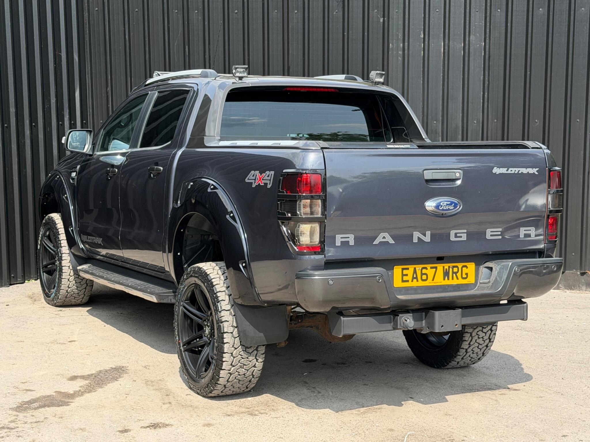 Ford Ranger view 3